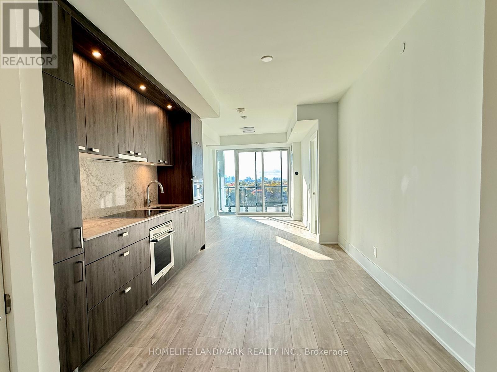 910 - 115 Denison Avenue, Toronto, Ontario  M5T 2E6 - Photo 3 - C12776996