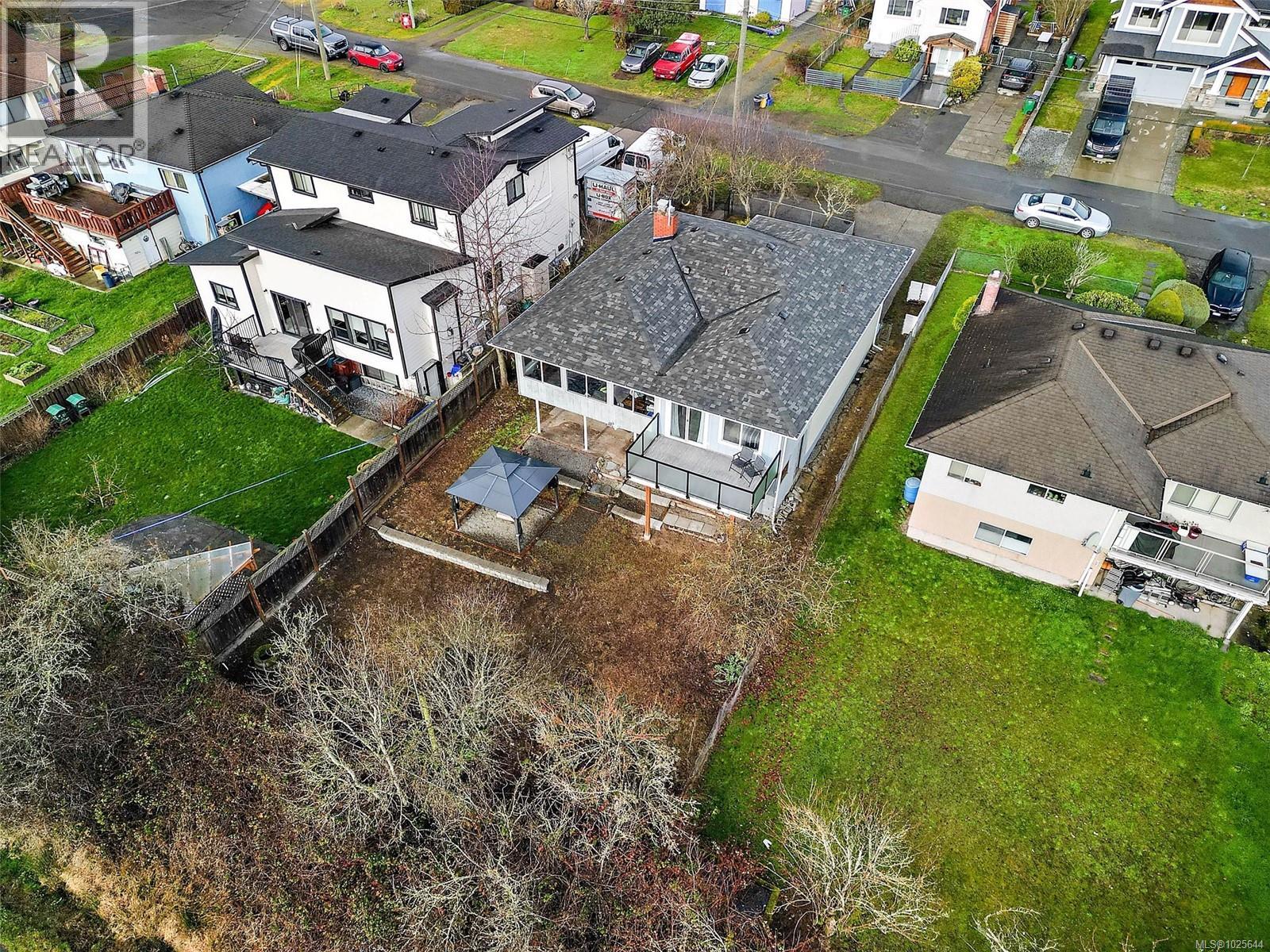 259 Crease Ave, Saanich, British Columbia  V8Z 1T1 - Photo 35 - 1025644