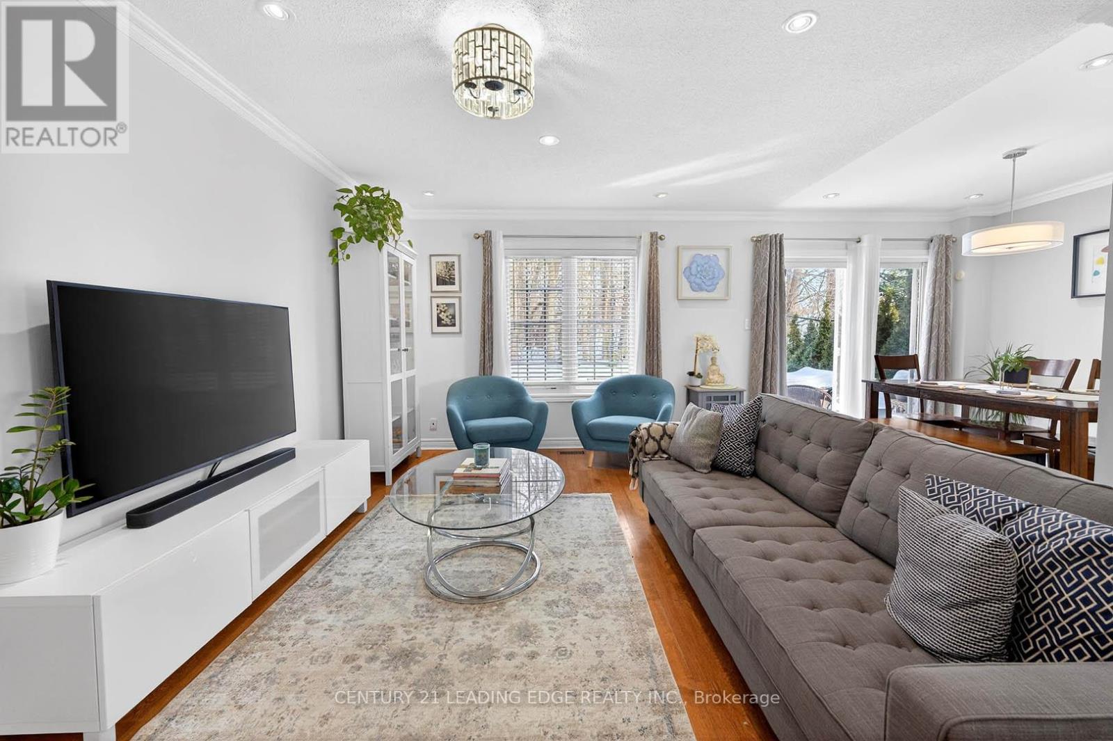 19 Joseph Todd Road, Whitchurch-Stouffville, Ontario  L4A 0H8 - Photo 10 - N12776918