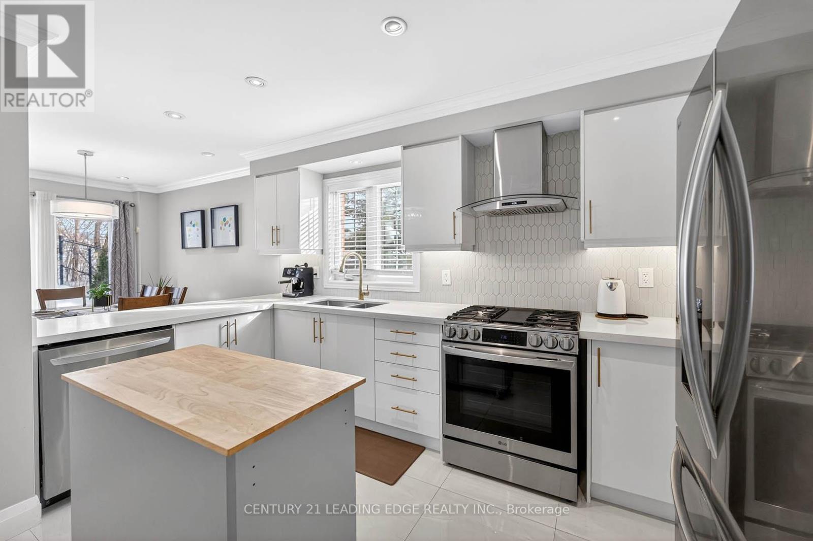 19 Joseph Todd Road, Whitchurch-Stouffville, Ontario  L4A 0H8 - Photo 18 - N12776918