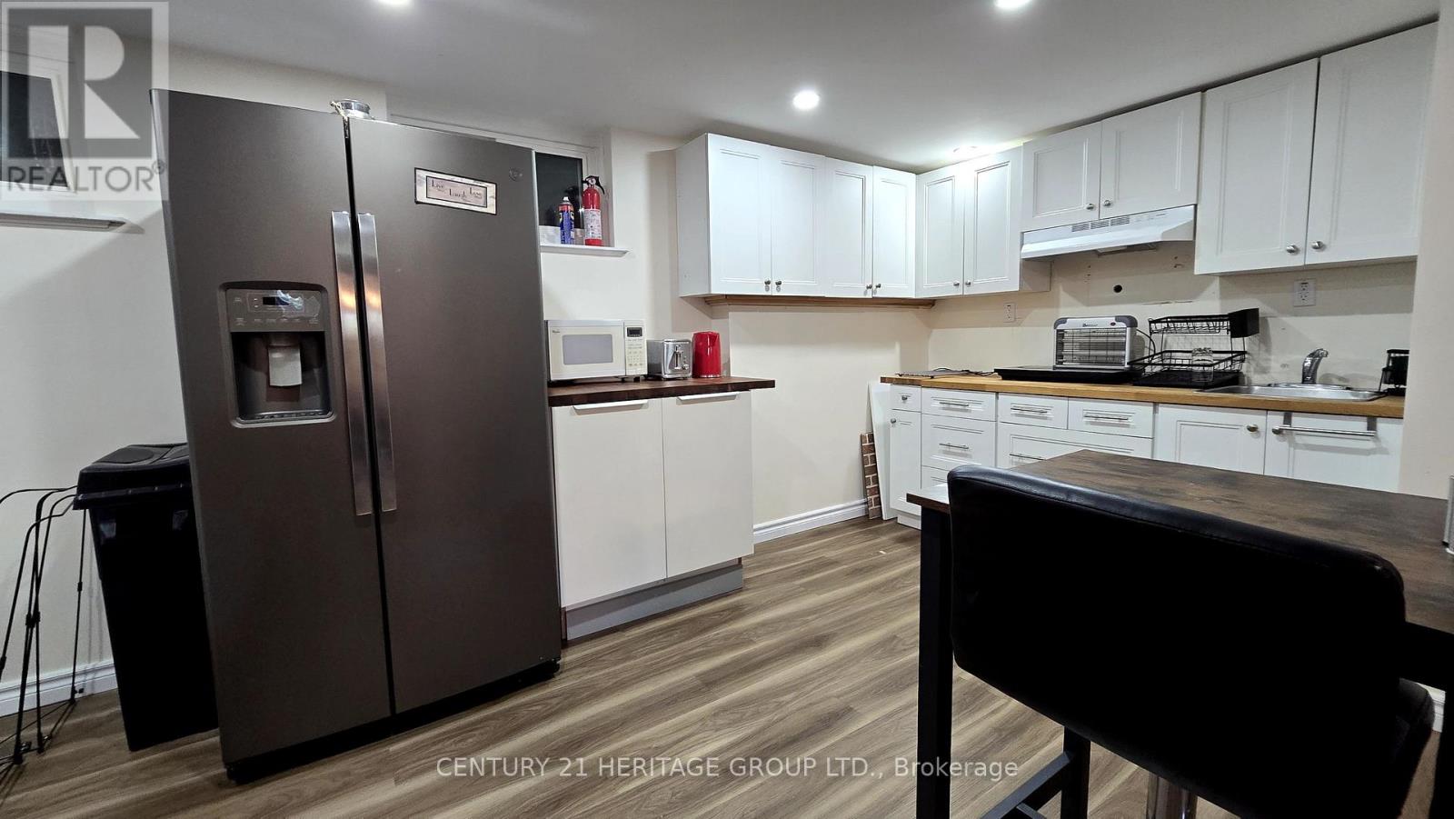 77 Aurora Heights Drive, Aurora, Ontario  L4G 2X1 - Photo 10 - N12776970