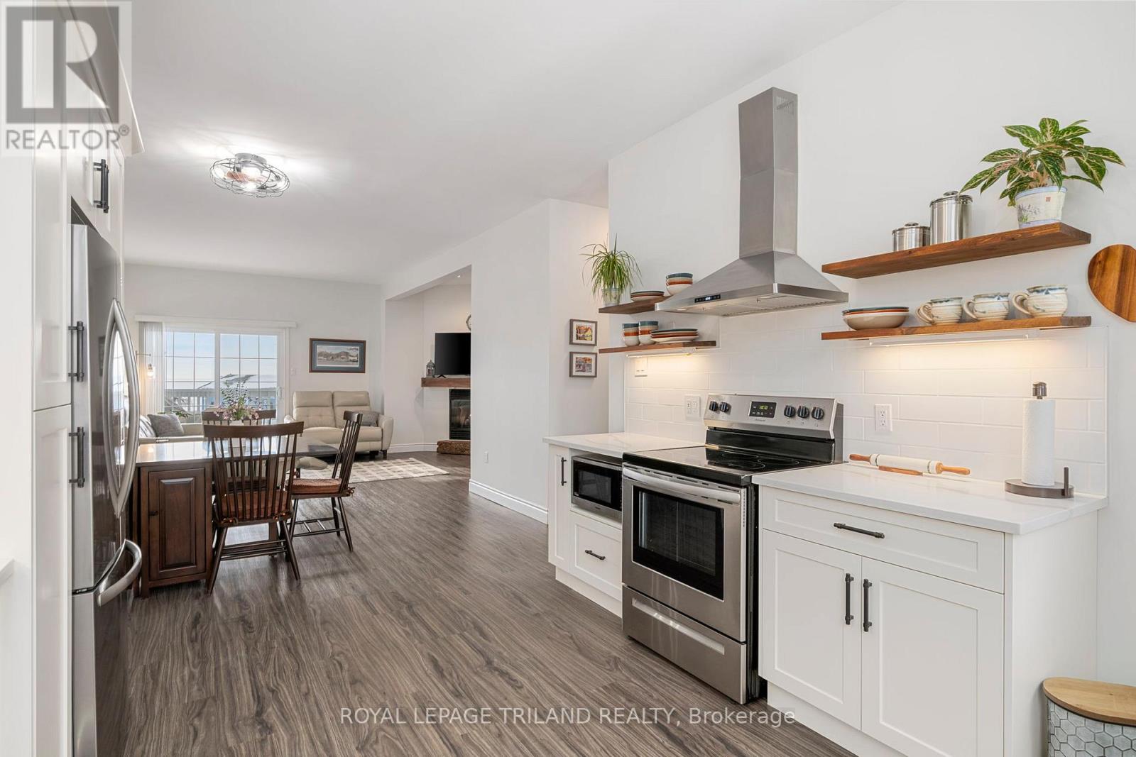 20 - 374 Front Street, Central Elgin, Ontario  N5L 1E9 - Photo 11 - X12776454