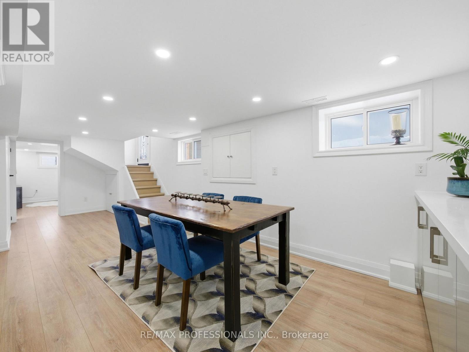 168 The Kingsway, Toronto, Ontario  M8X 2V6 - Photo 26 - W12776914