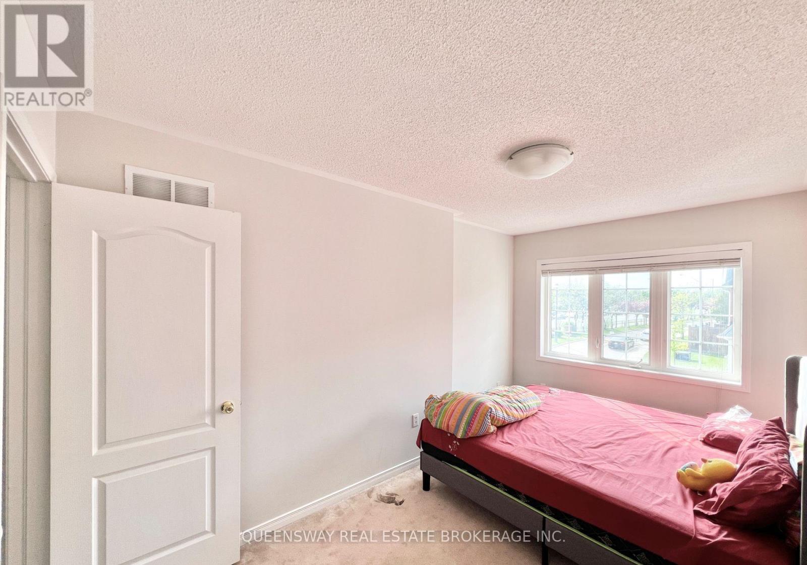 Upper - 514 Candlestick Circle, Mississauga, Ontario  L4Z 0B2 - Photo 11 - W12776940