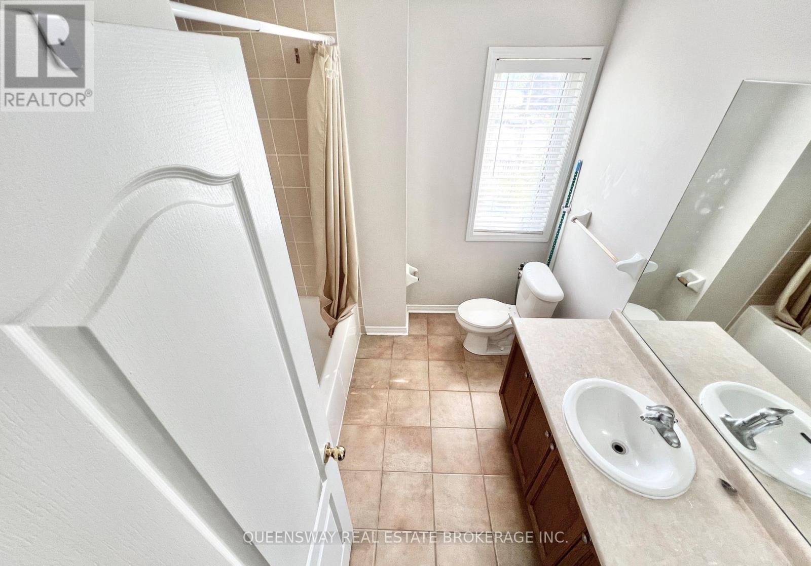 Upper - 514 Candlestick Circle, Mississauga, Ontario  L4Z 0B2 - Photo 15 - W12776940