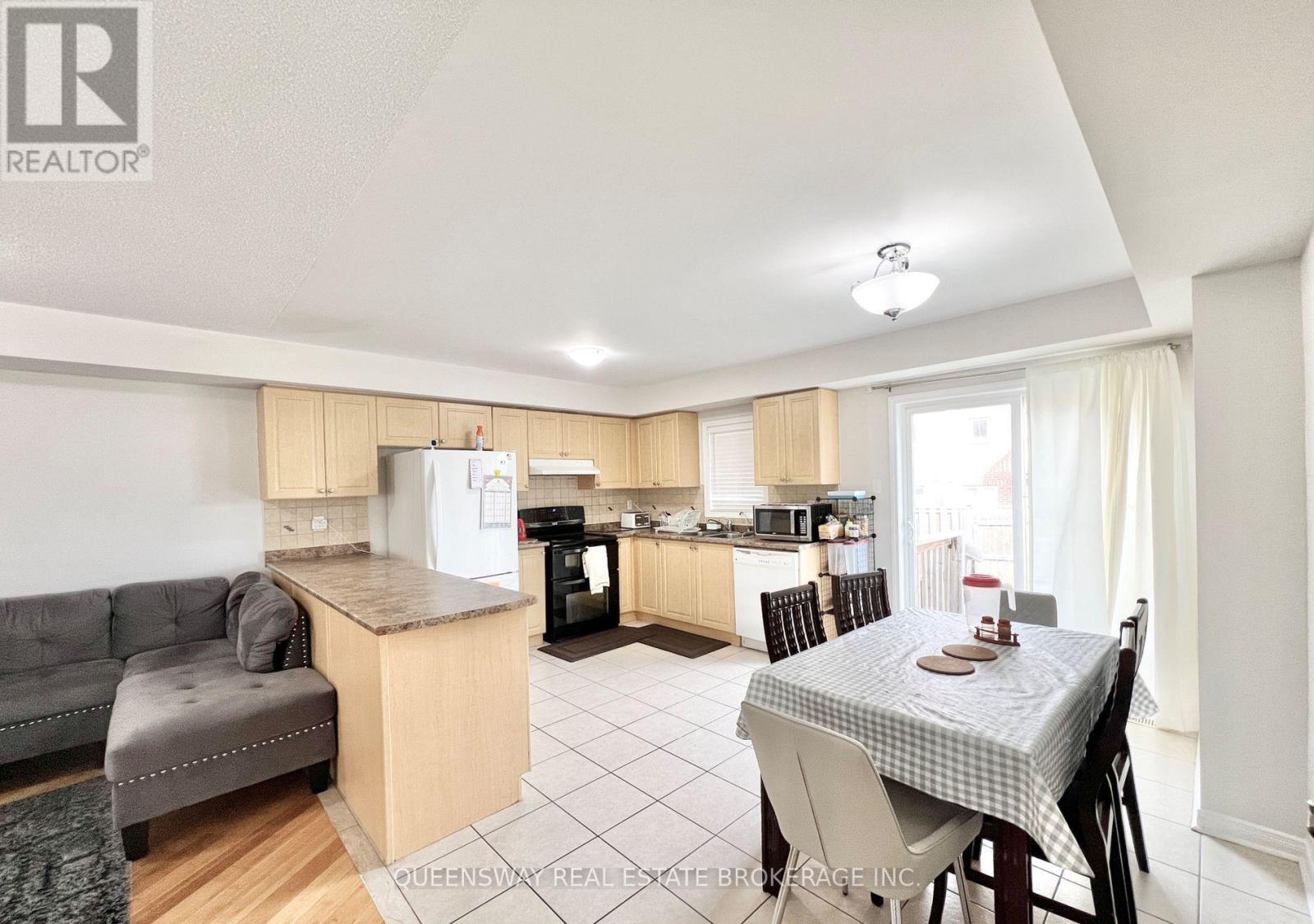 Upper - 514 Candlestick Circle, Mississauga, Ontario  L4Z 0B2 - Photo 6 - W12776940