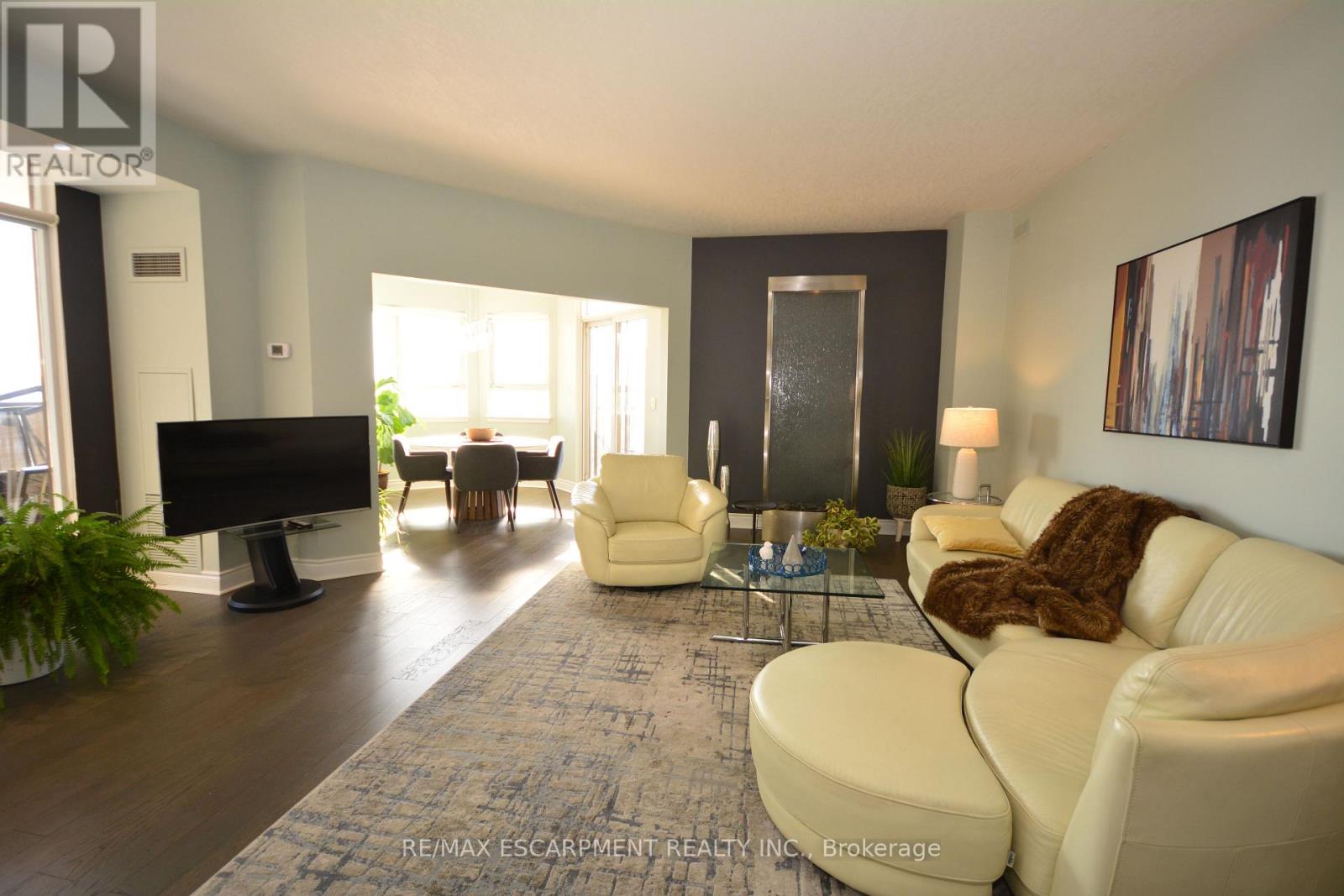 513 - 399 Elizabeth Street, Burlington, Ontario  L7R 0A4 - Photo 10 - W12776958