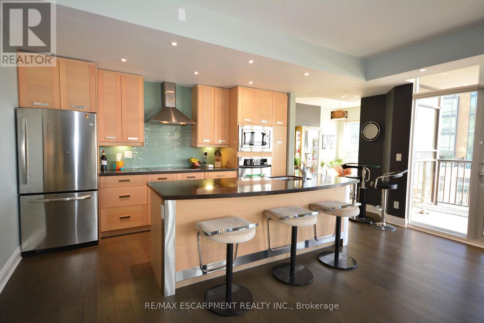 513 - 399 Elizabeth Street, Burlington, Ontario  L7R 0A4 - Photo 7 - W12776958