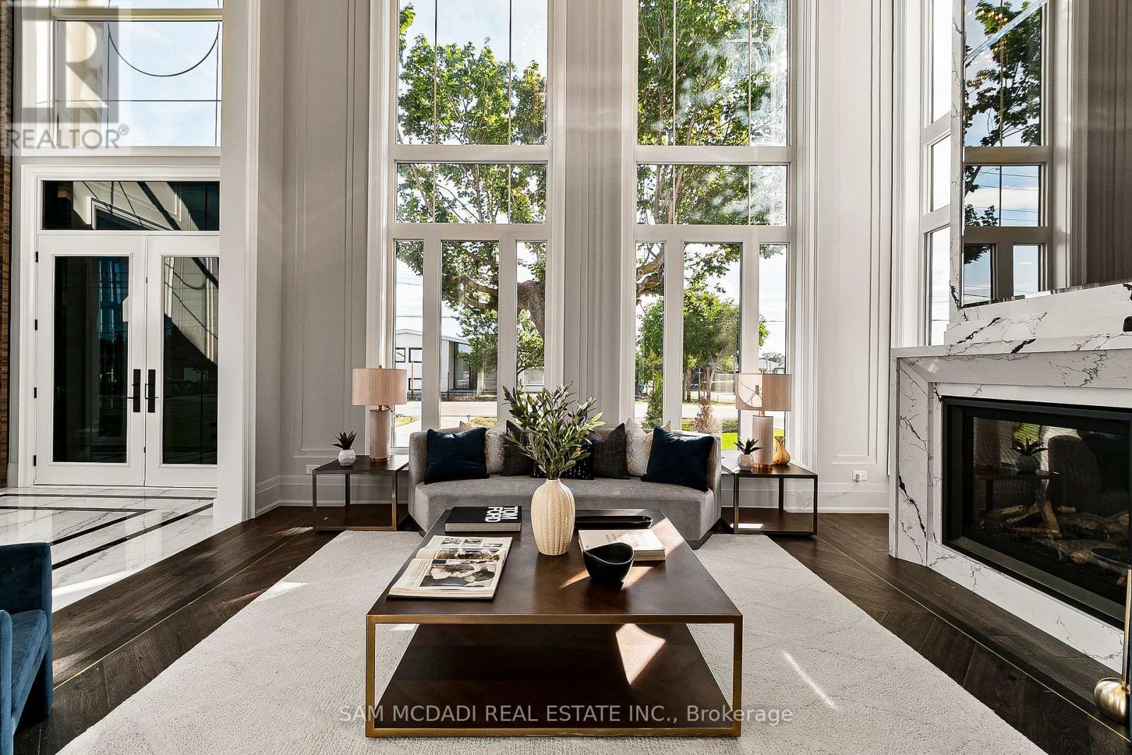 321 Morden Road, Oakville, Ontario  L6K 2S6 - Photo 3 - W12776960