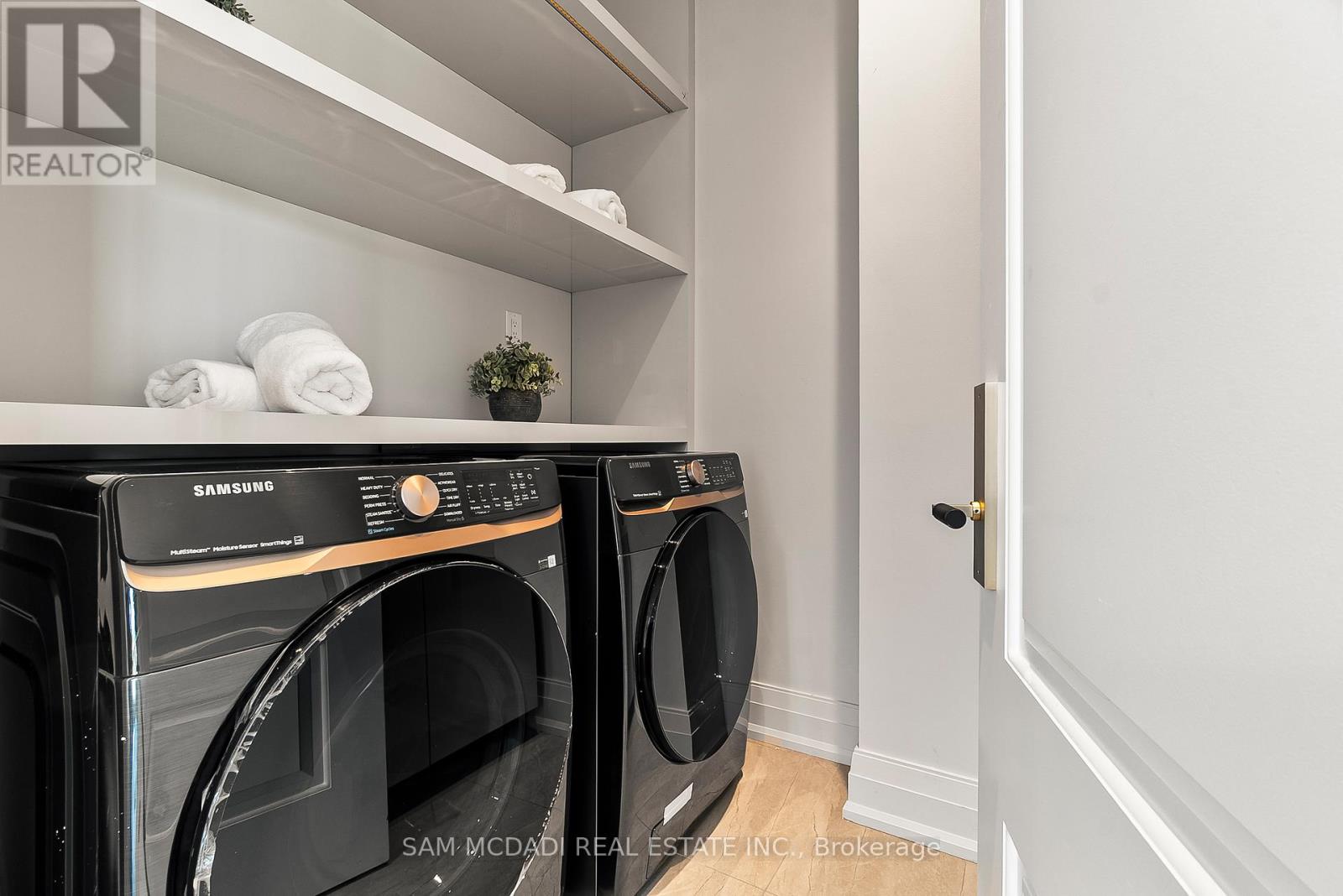 321 Morden Road, Oakville, Ontario  L6K 2S6 - Photo 32 - W12776960