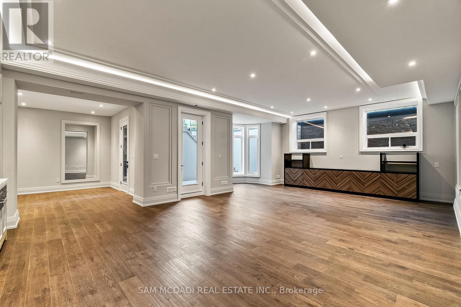 321 Morden Road, Oakville, Ontario  L6K 2S6 - Photo 41 - W12776960