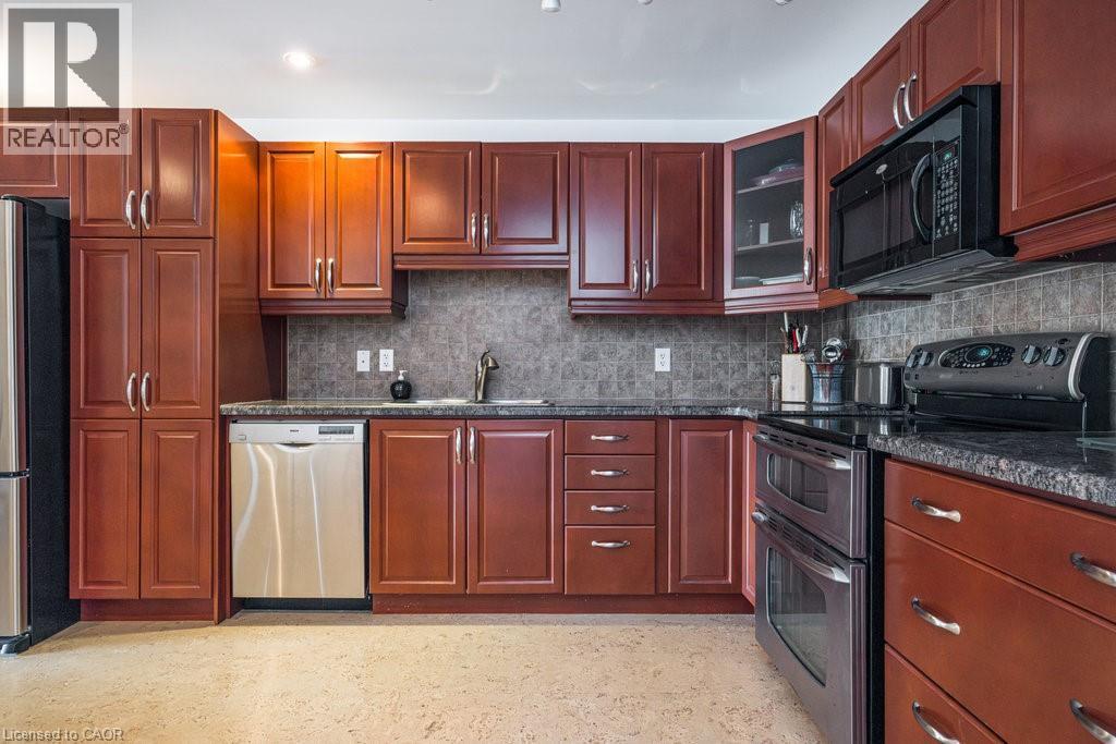 4000 Creekside Drive Unit# 401, Dundas, Ontario  L9H 7S9 - Photo 11 - 40779641