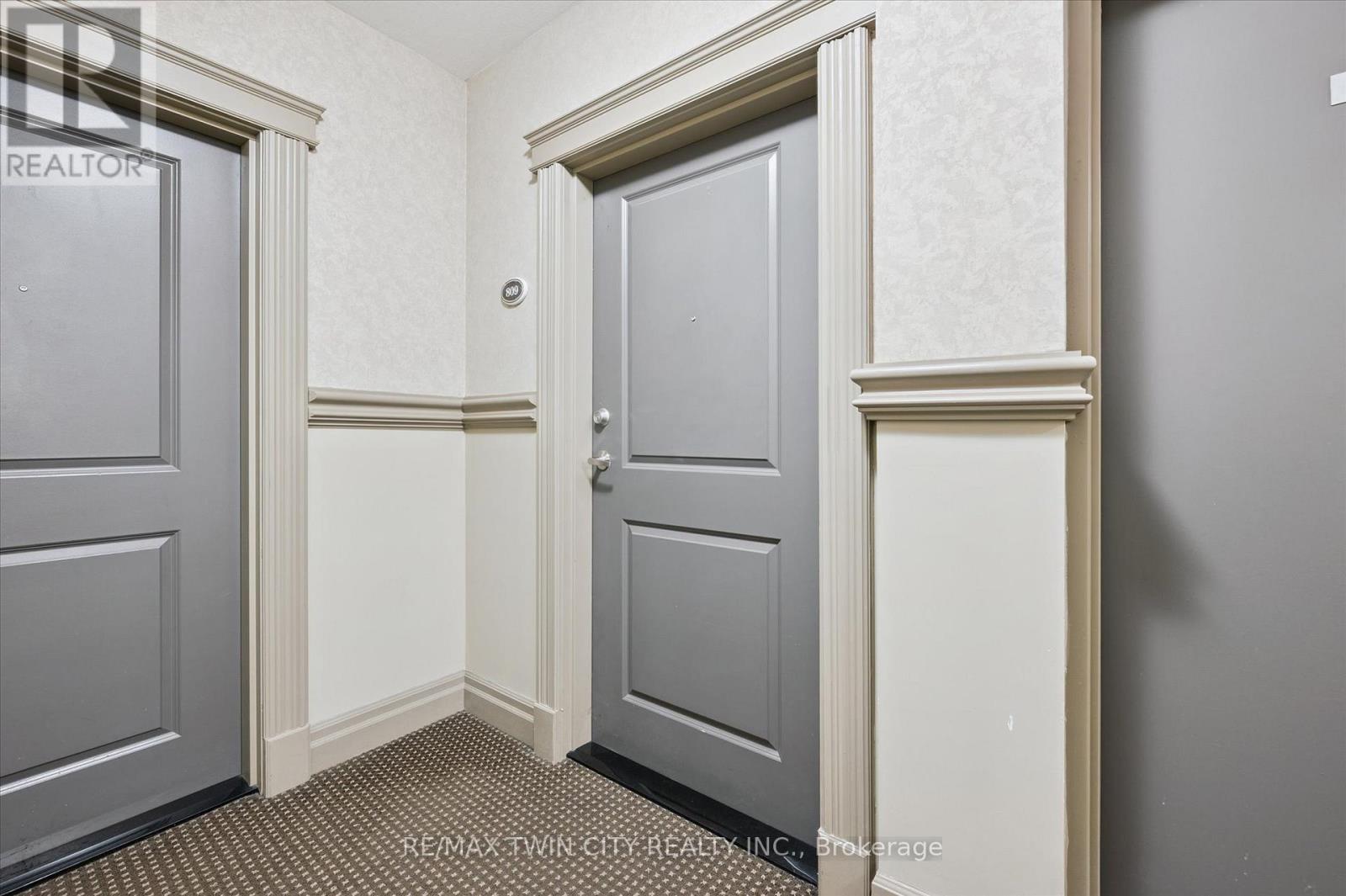 809 - 539 Belmont Avenue W, Kitchener, Ontario  N2M 0A2 - Photo 4 - X12776908