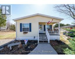 1294 CONCESSION RD 8 WEST 23 MACPHERSON CRESCENT, Hamilton, Ontario