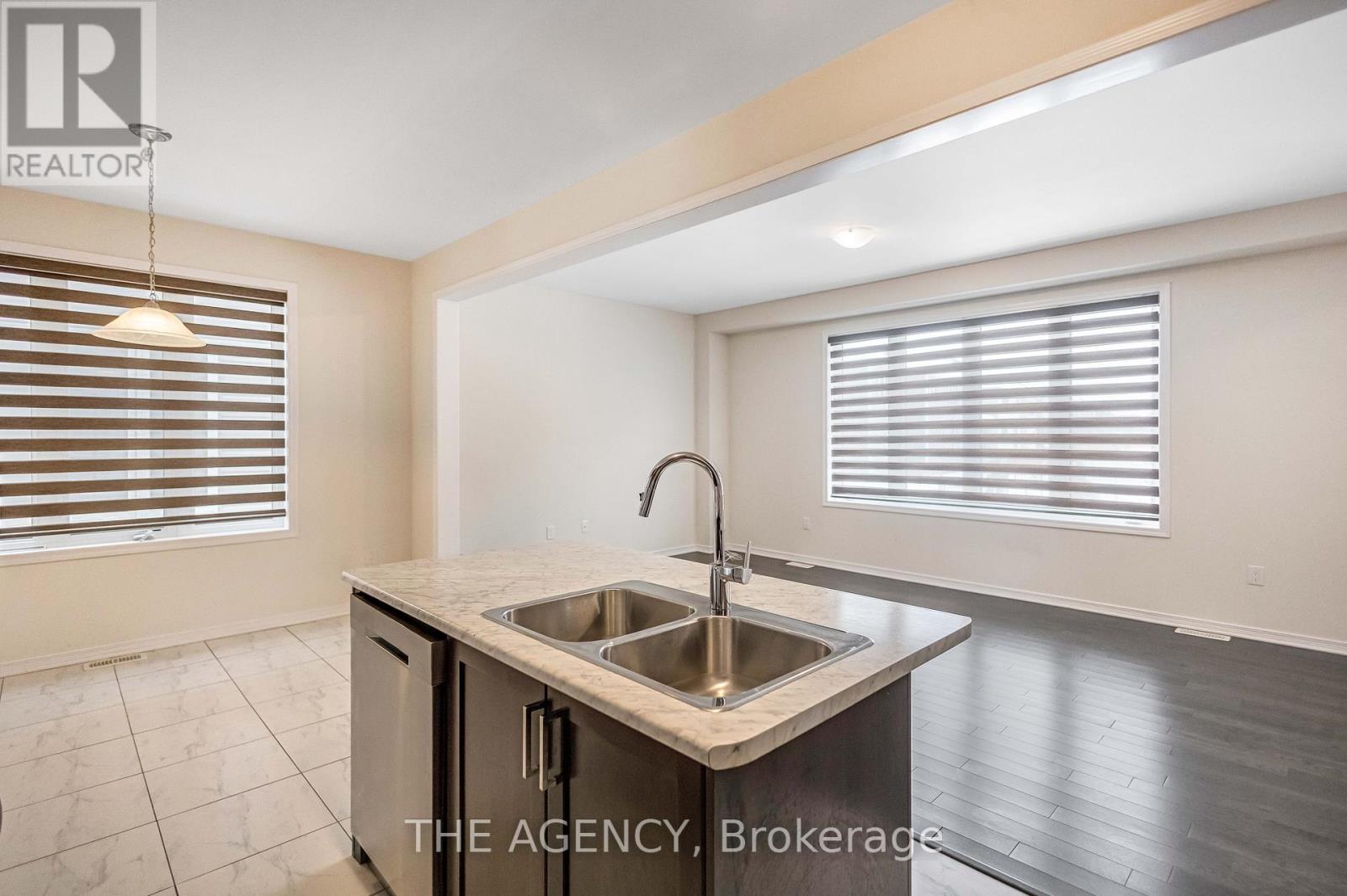 36 Maclachlan Avenue, Haldimand, Ontario  N3W 0C5 - Photo 6 - X12776952