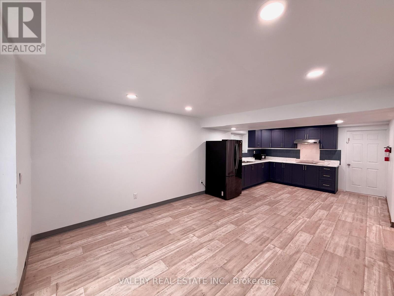 134 Reed St Street, Tecumseh, Ontario  N8M 0B2 - Photo 3 - X12776972