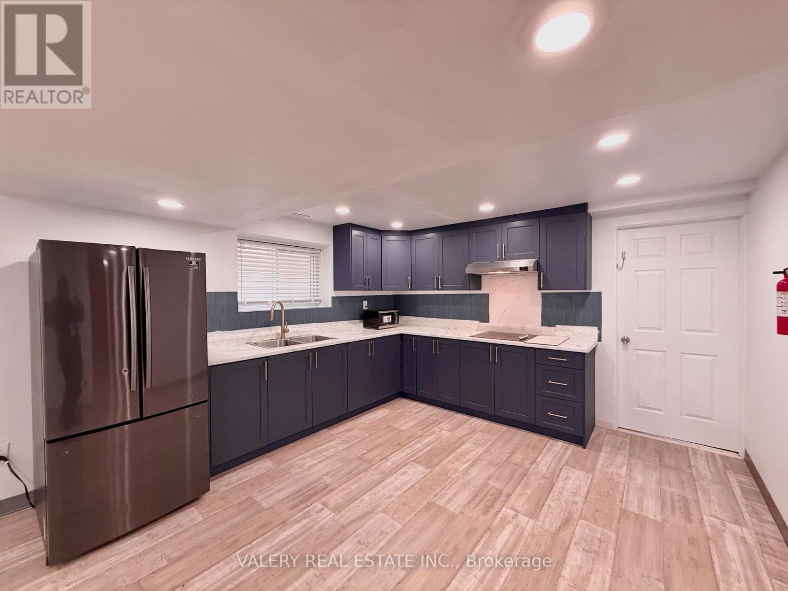 134 Reed St Street, Tecumseh, Ontario  N8M 0B2 - Photo 4 - X12776972