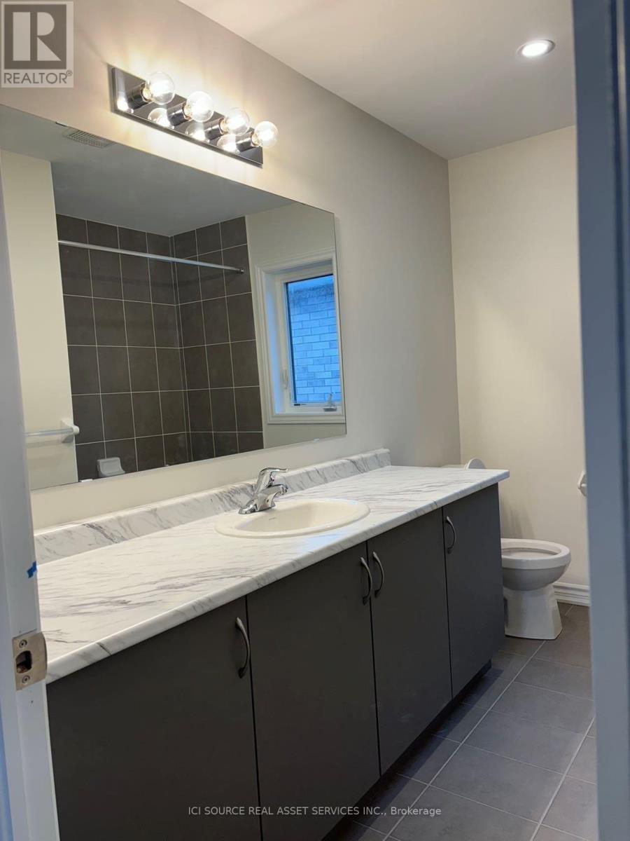 56 Bruton Street, Thorold, Ontario  L2V 0N3 - Photo 2 - X12776988