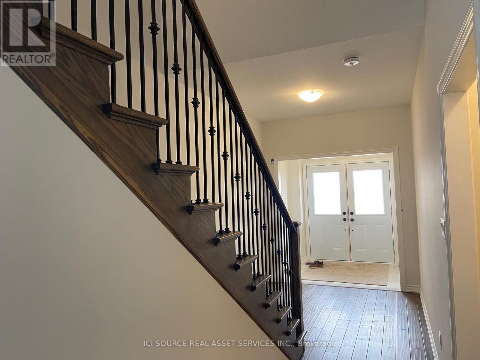 56 Bruton Street, Thorold, Ontario  L2V 0N3 - Photo 6 - X12776988