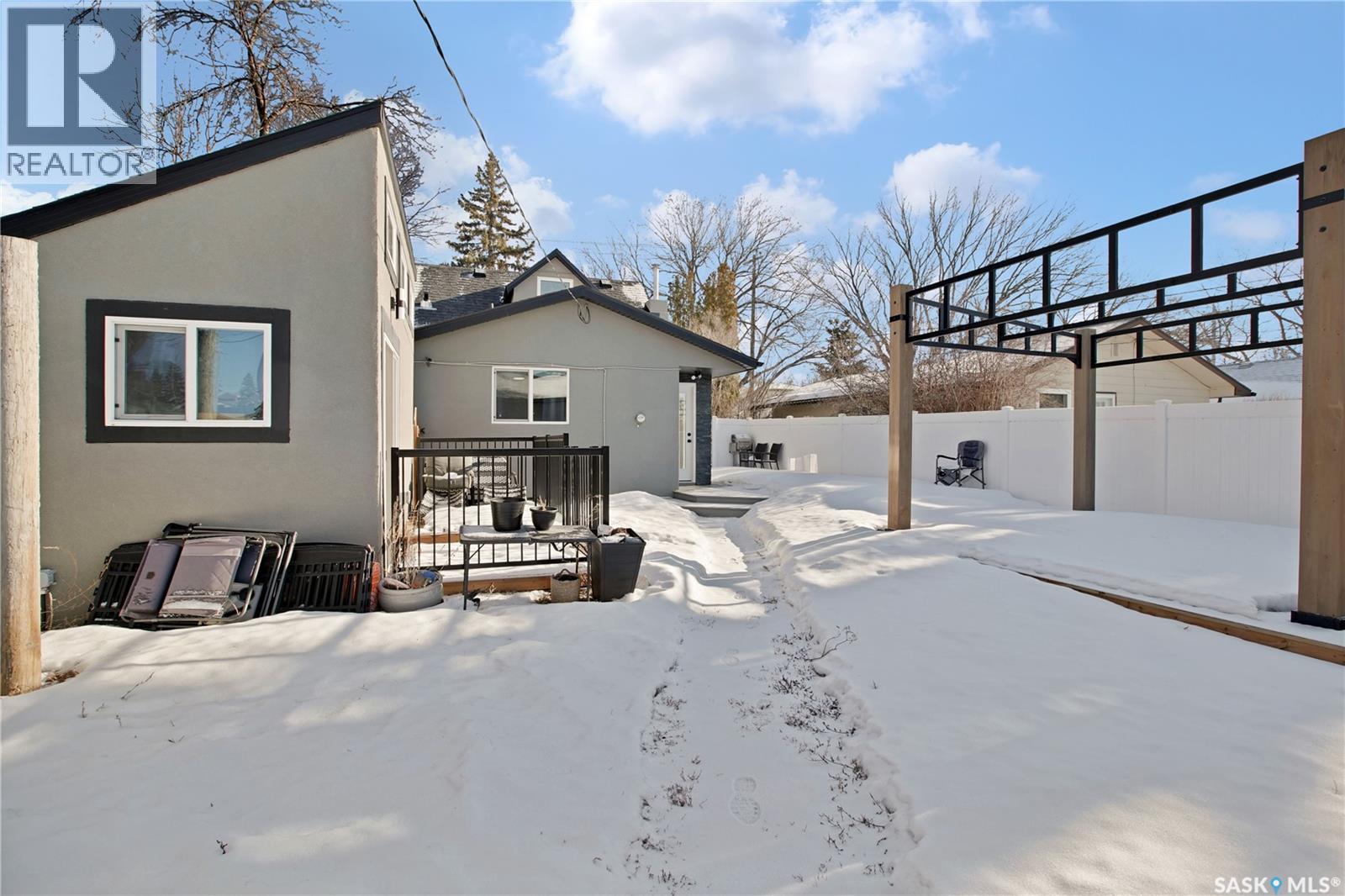 1041 L Avenue N, Saskatoon, Saskatchewan  S7L 2R7 - Photo 21 - SK028298