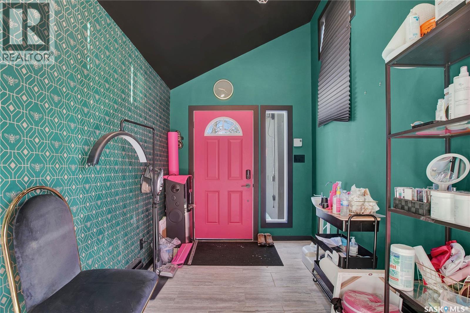 1041 L Avenue N, Saskatoon, Saskatchewan  S7L 2R7 - Photo 23 - SK028298