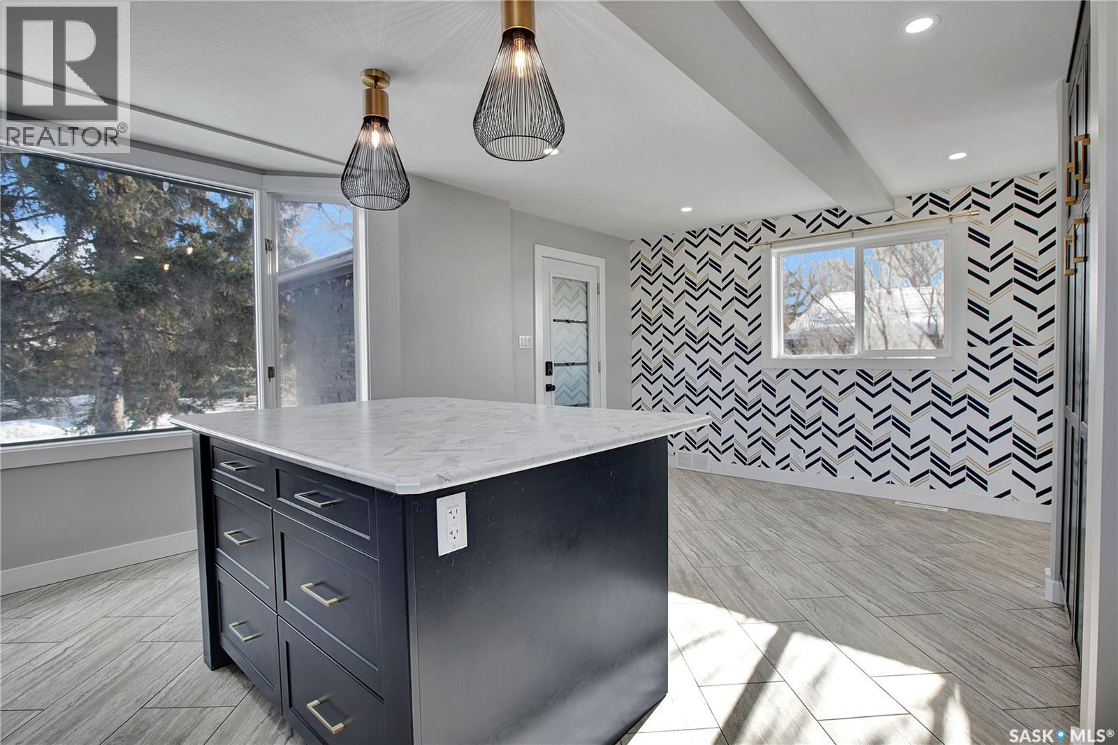 1041 L Avenue N, Saskatoon, Saskatchewan  S7L 2R7 - Photo 5 - SK028298