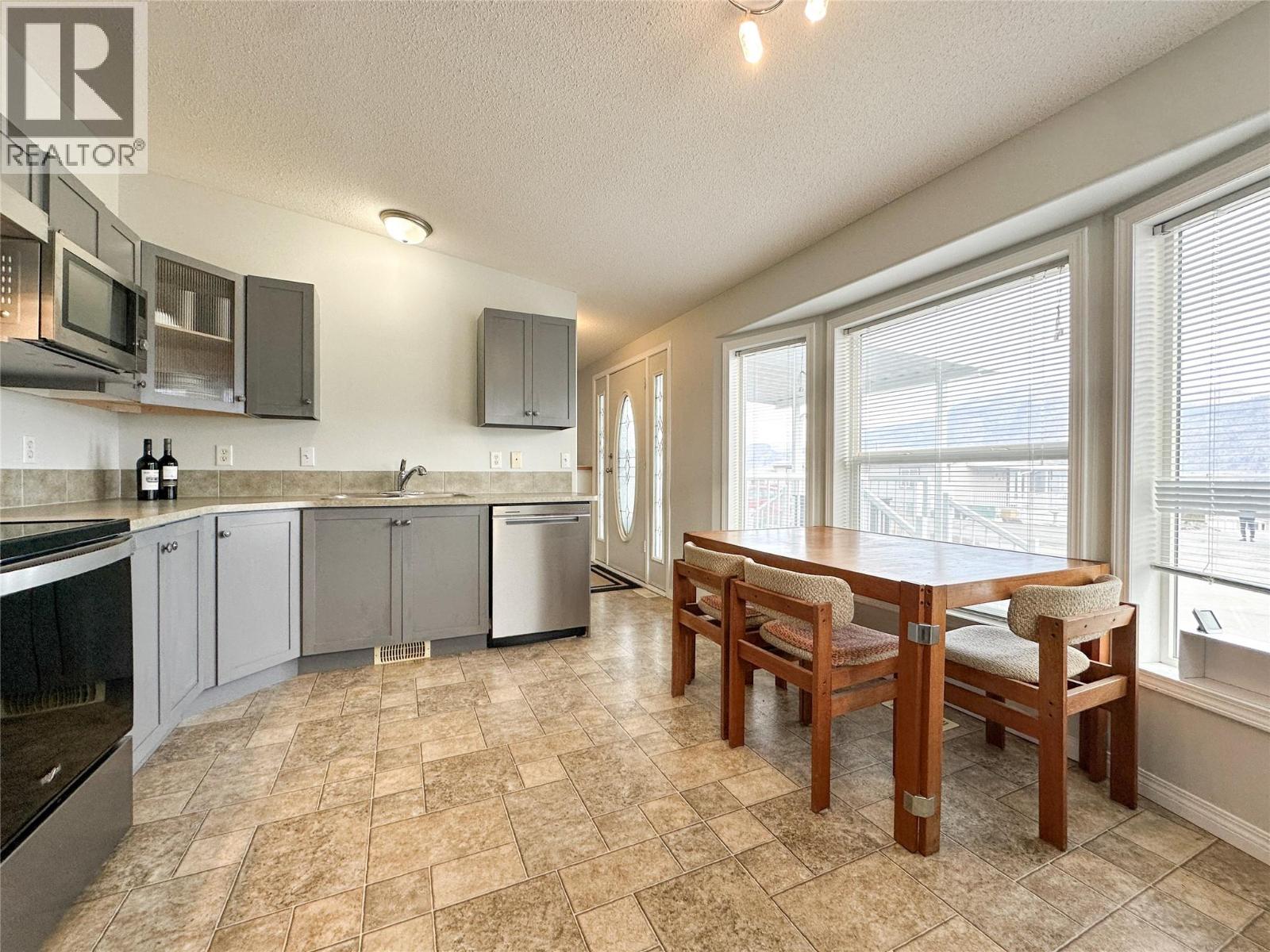 9410 115th Street Unit# 16, Osoyoos, British Columbia  V0H 1V5 - Photo 3 - 10375342