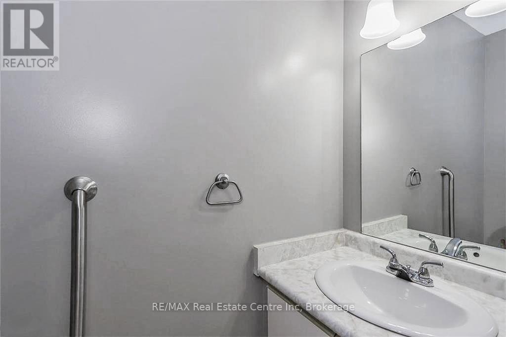 41 - 151 Martinet Avenue, London East, Ontario N5V 4T4 - Photo 11 - X12777142