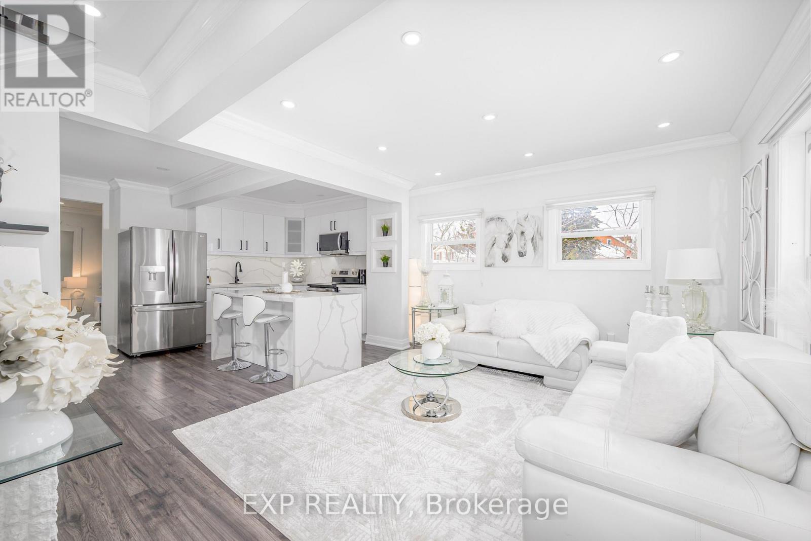 11 Albert Street, Kawartha Lakes, Ontario  K9V 4J3 - Photo 14 - X12777044