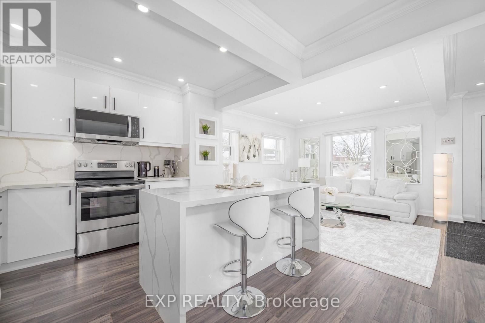 11 Albert Street, Kawartha Lakes, Ontario  K9V 4J3 - Photo 20 - X12777044