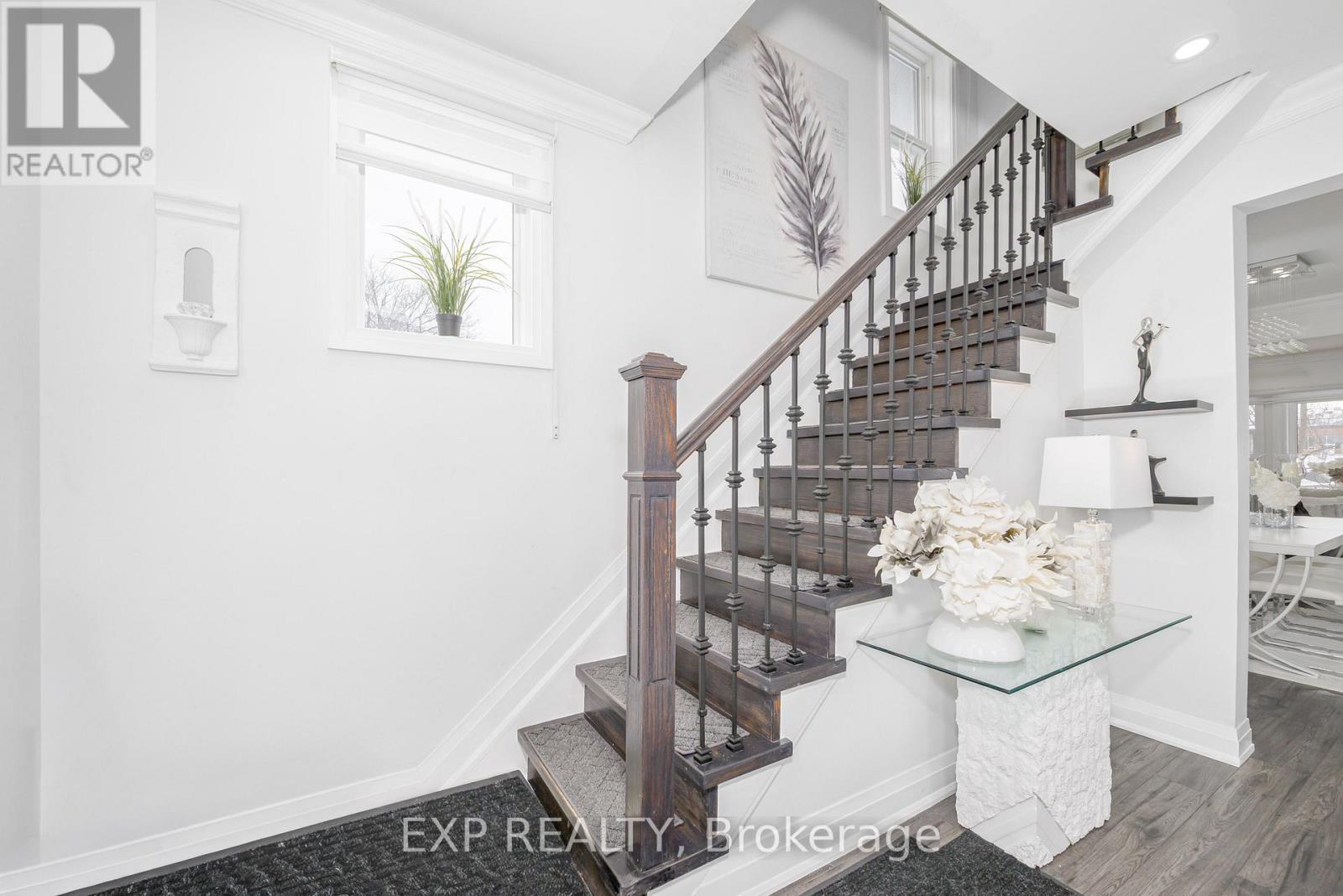 11 Albert Street, Kawartha Lakes, Ontario  K9V 4J3 - Photo 35 - X12777044