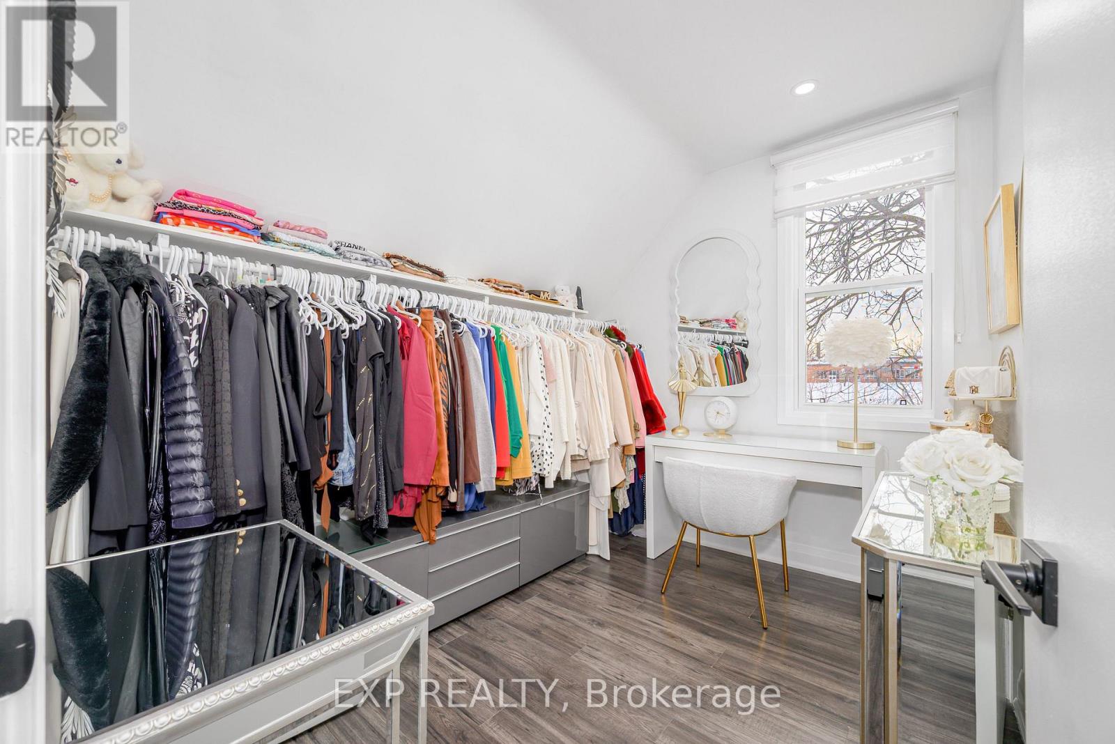 11 Albert Street, Kawartha Lakes, Ontario  K9V 4J3 - Photo 36 - X12777044