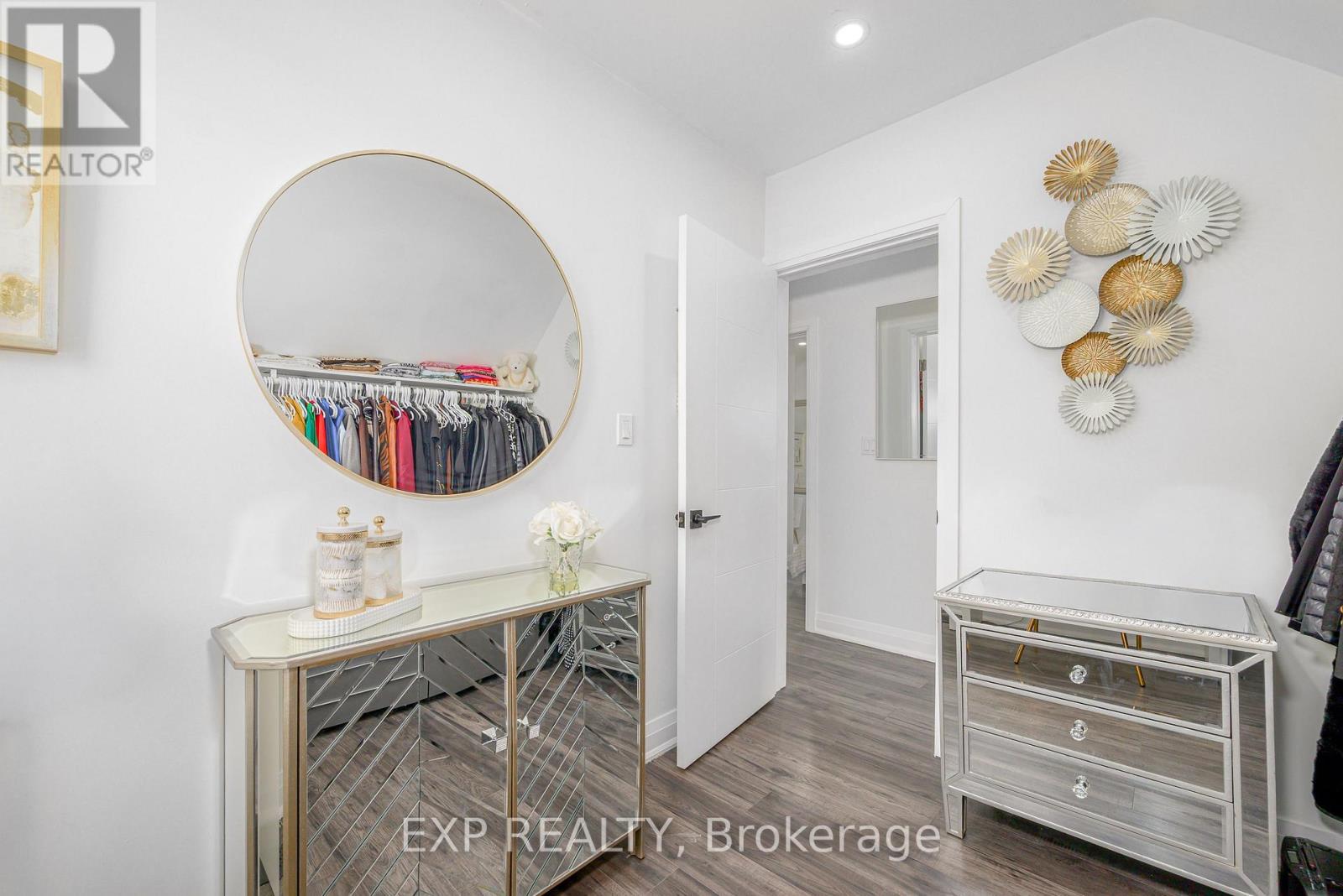 11 Albert Street, Kawartha Lakes, Ontario  K9V 4J3 - Photo 38 - X12777044