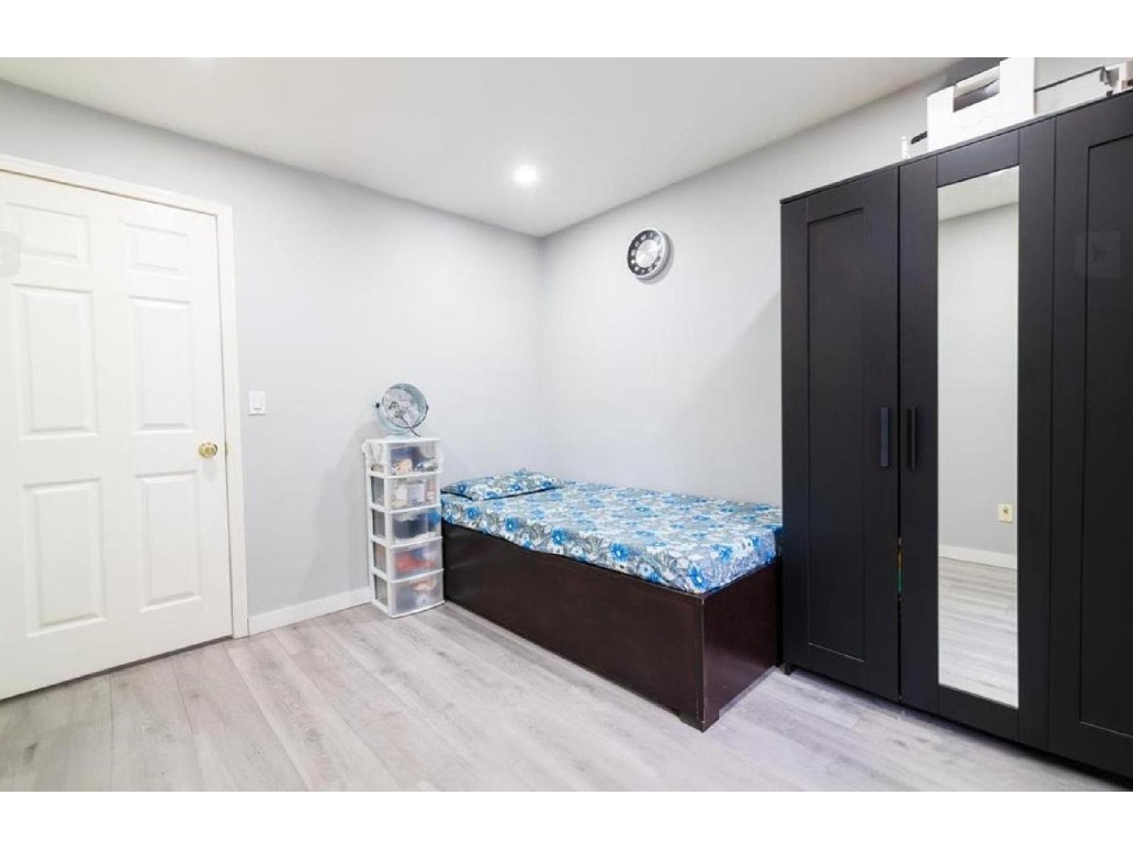 110 7161 121 Street, Surrey, British Columbia  V3W 1G8 - Photo 9 - R3088376