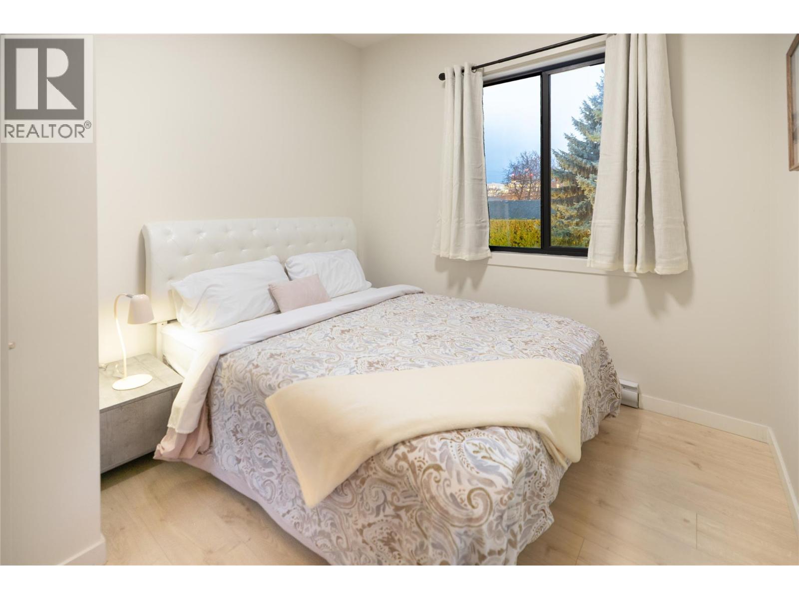 2053 Long Street, Kelowna, British Columbia  V1Y 1L3 - Photo 40 - 10373676