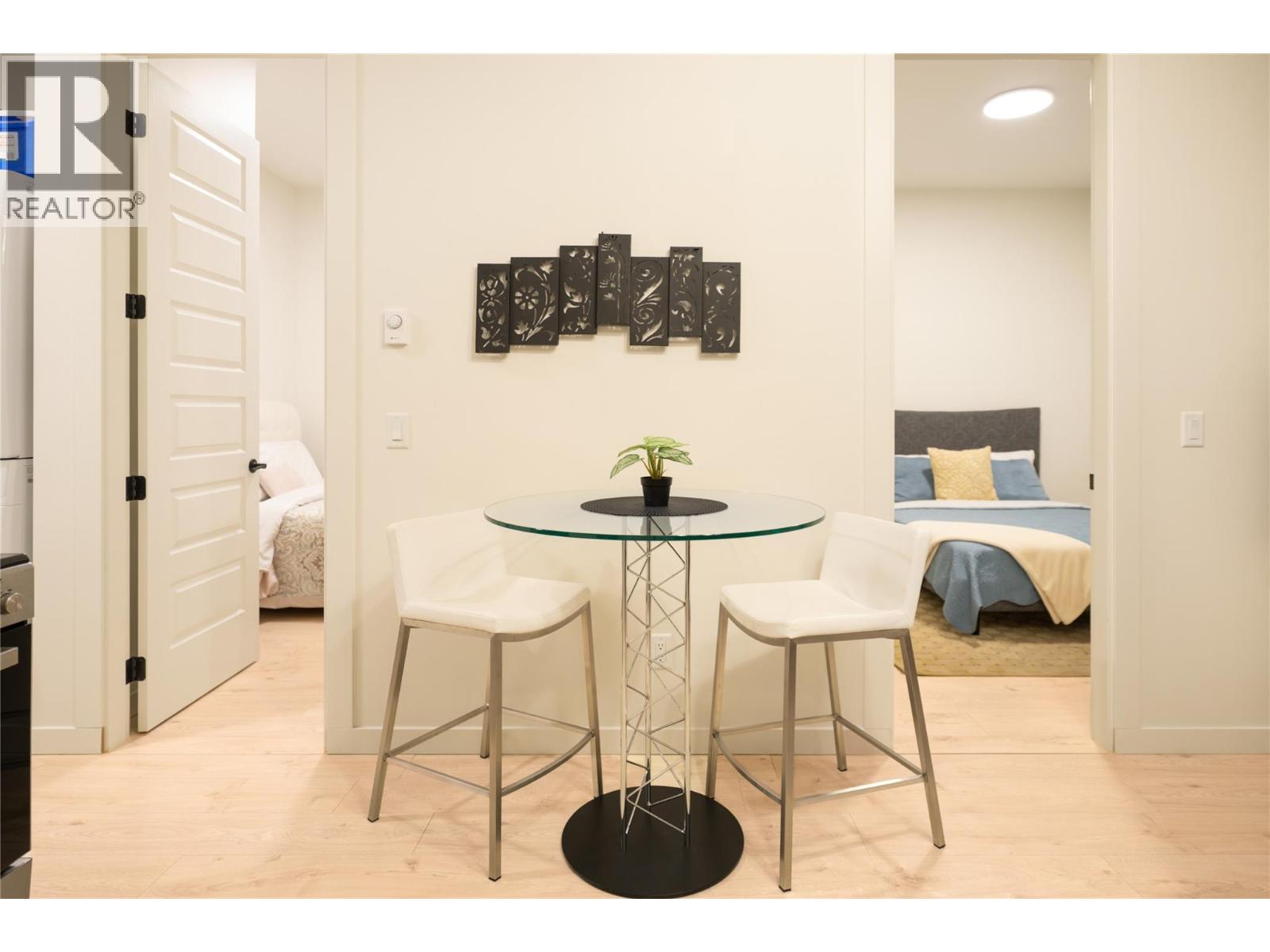 2053 Long Street, Kelowna, British Columbia  V1Y 1L3 - Photo 41 - 10373676