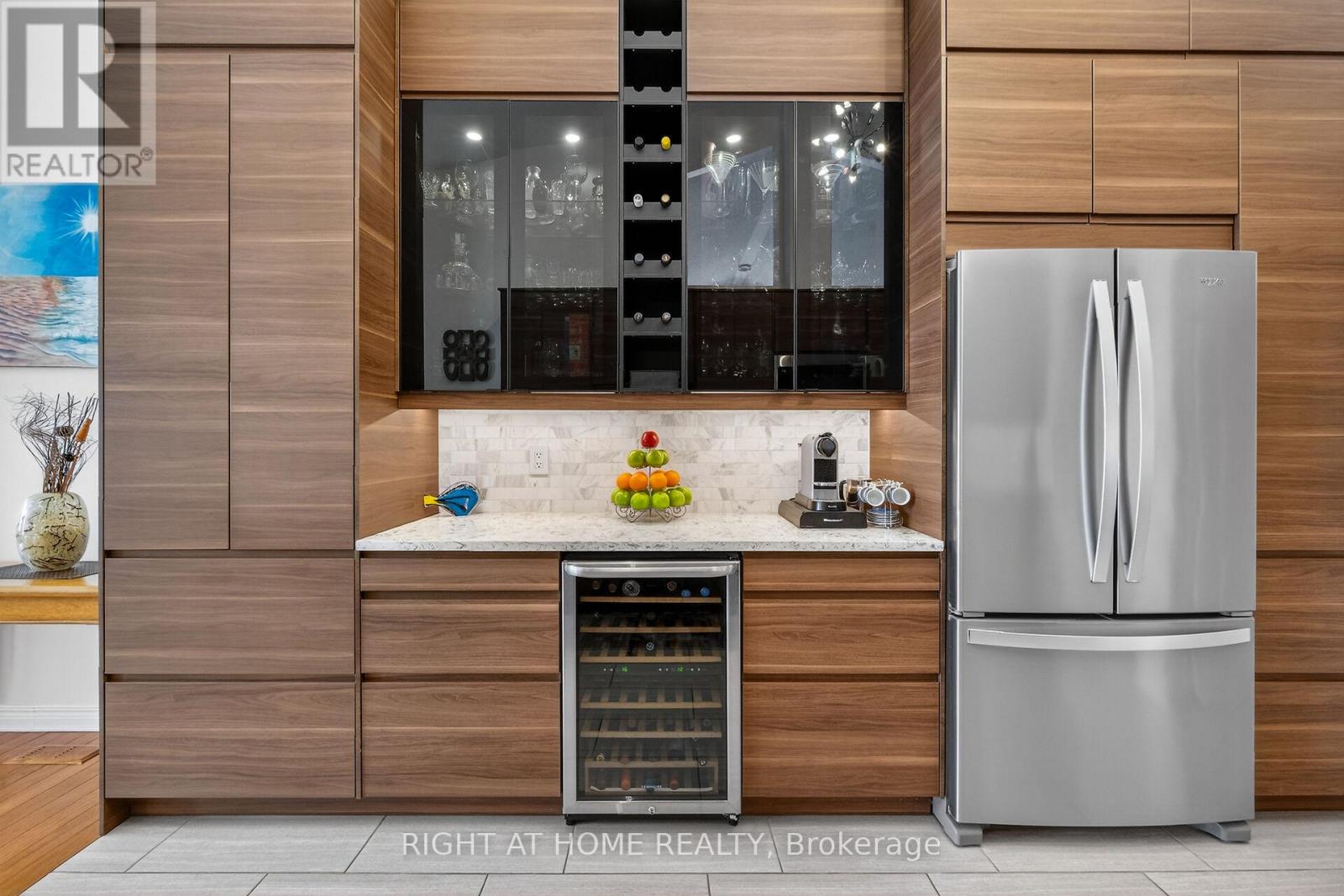 98 Waterthrush Crescent, Ottawa, Ontario  K2M 2V1 - Photo 18 - X12777034