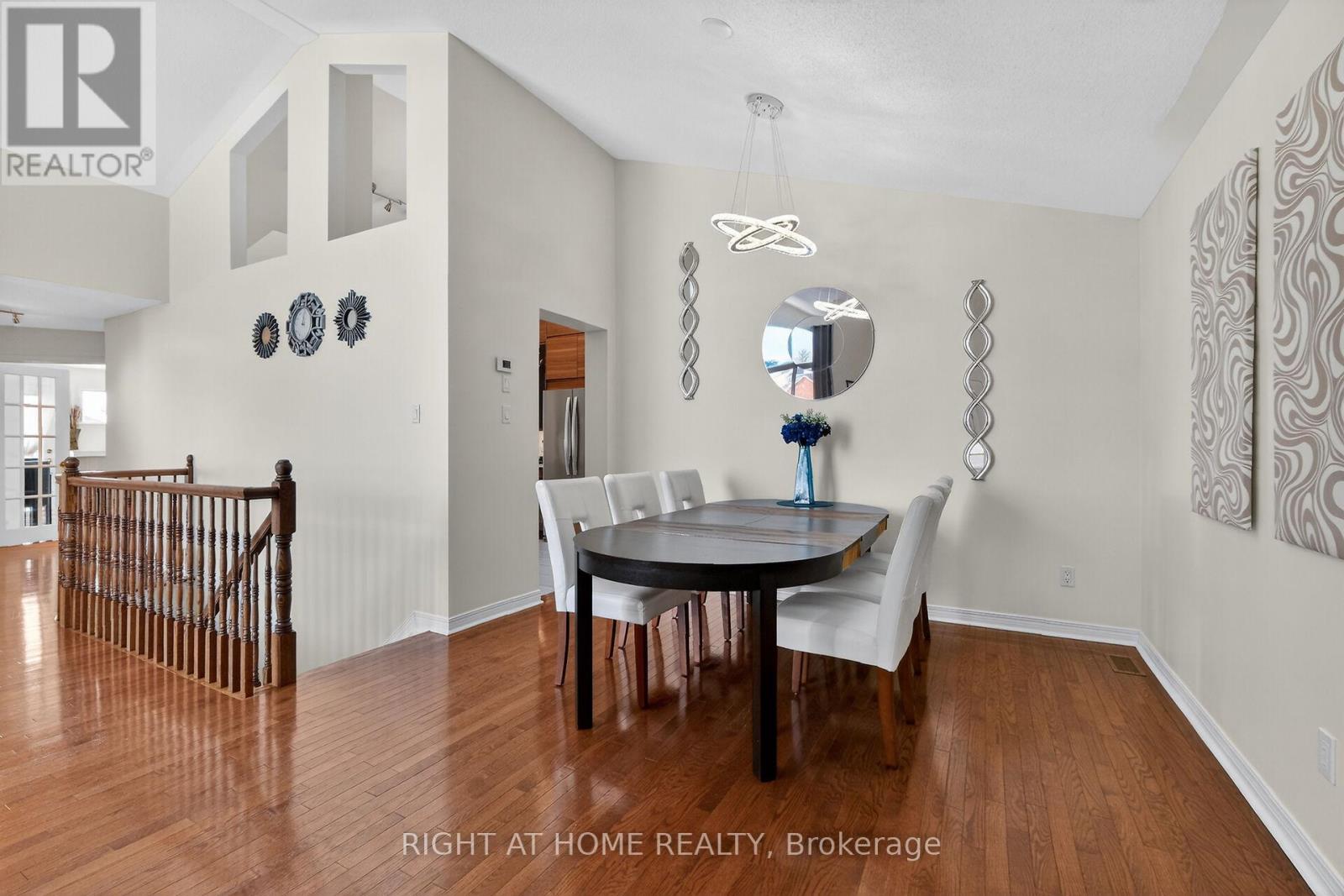 98 Waterthrush Crescent, Ottawa, Ontario  K2M 2V1 - Photo 8 - X12777034