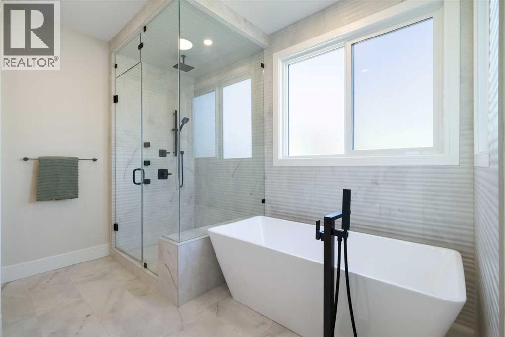 232 West Chestermere Drive, Chestermere, Alberta  T1X 1B2 - Photo 46 - A2285107