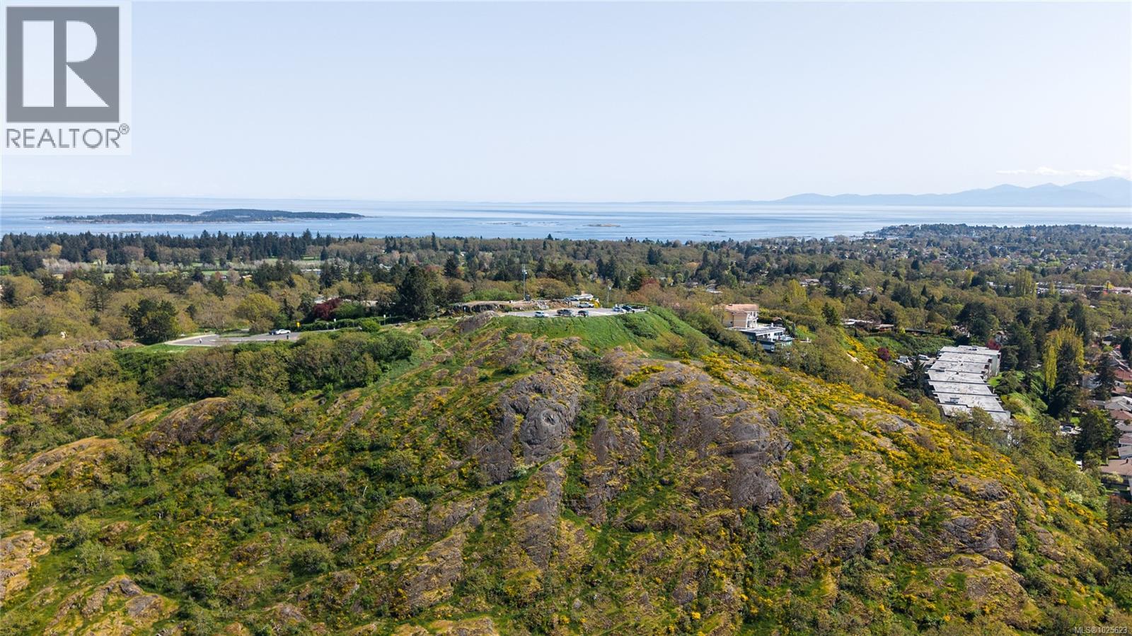 204 1597 Midgard Ave, Saanich, British Columbia  V8P 2Y2 - Photo 24 - 1025623