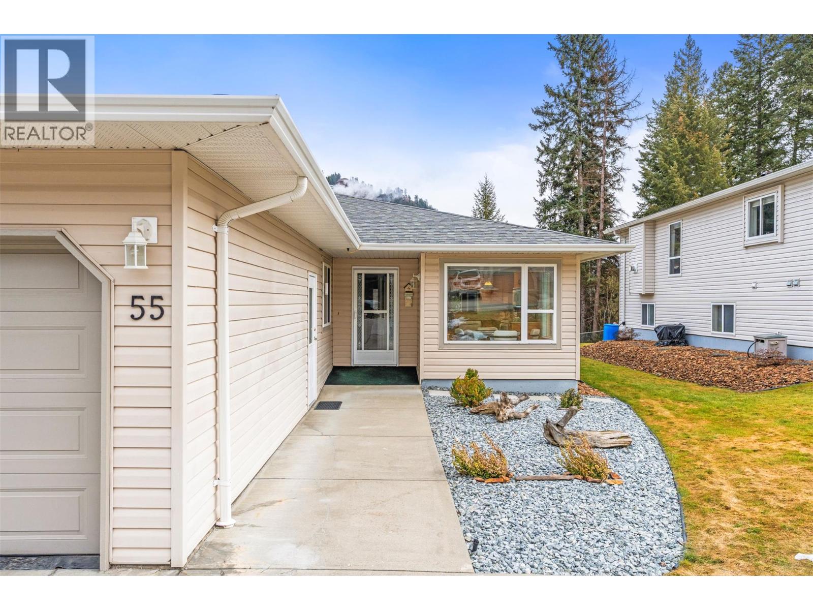 2675 Pine Avenue Unit# 55, Lumby, British Columbia  V0E 2G5 - Photo 66 - 10375278