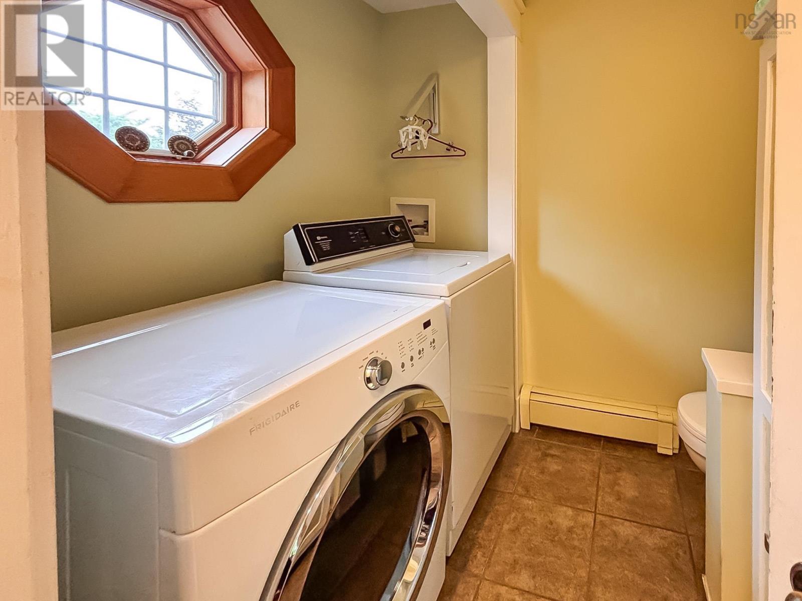 57 King Street, Bridgewater, Nova Scotia  B4V 1A1 - Photo 31 - 202522858