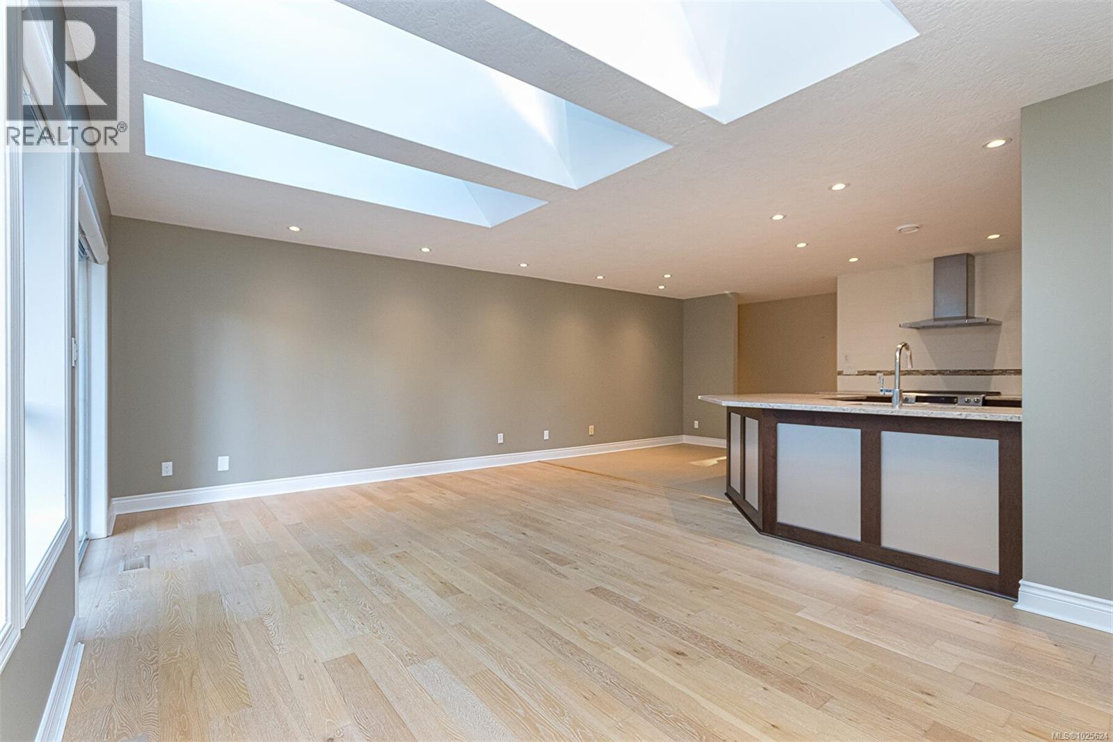 8619 Kingcome Cres, North Saanich, British Columbia  V8L 5C8 - Photo 15 - 1025624