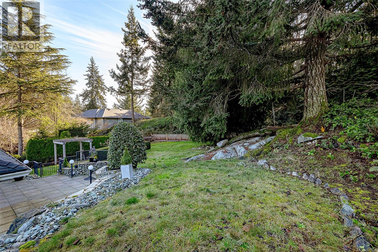 8619 Kingcome Cres, North Saanich, British Columbia  V8L 5C8 - Photo 35 - 1025624