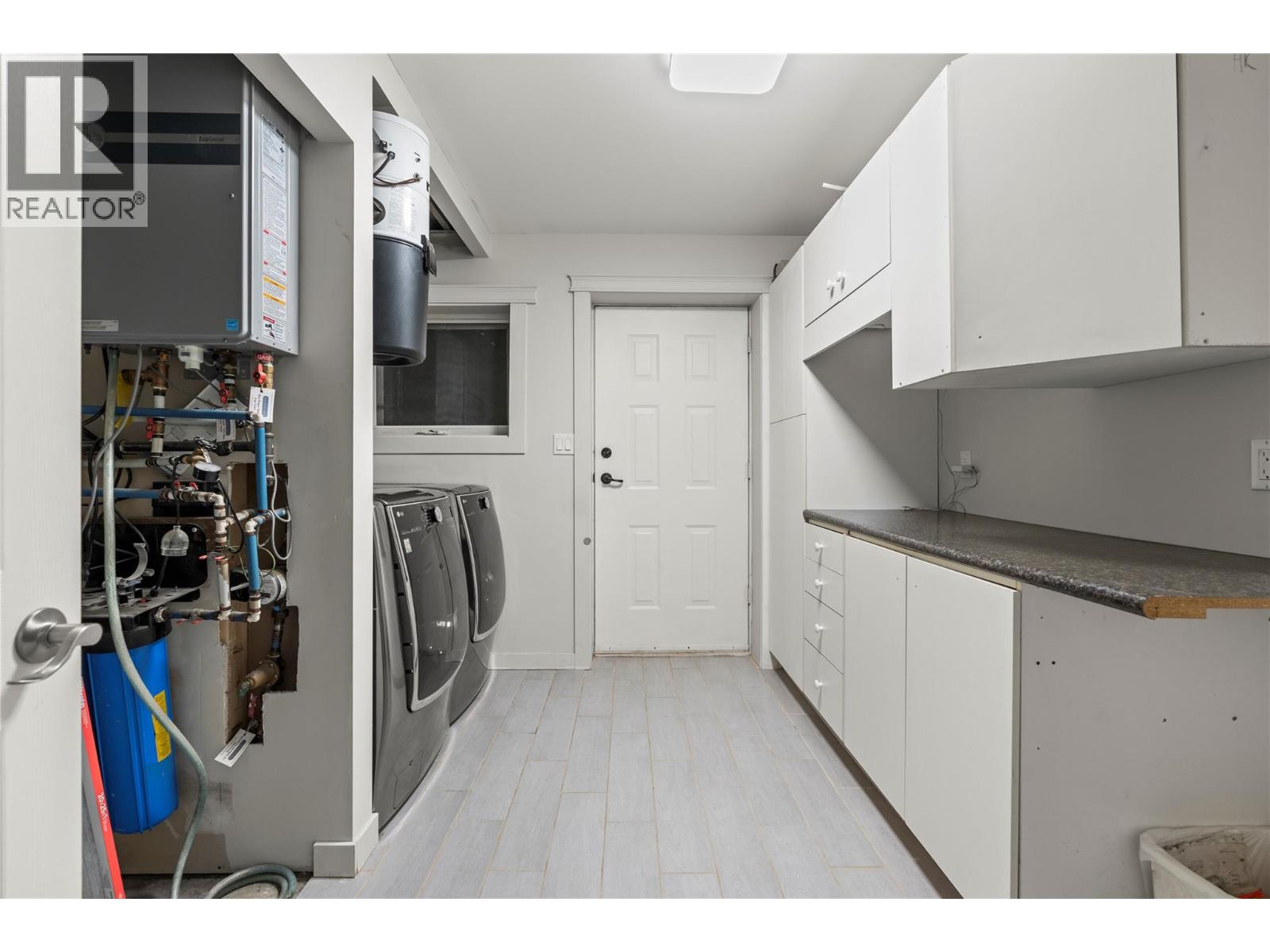 1718 Grandview Avenue, Lumby, British Columbia  V0E 2G0 - Photo 26 - 10374413