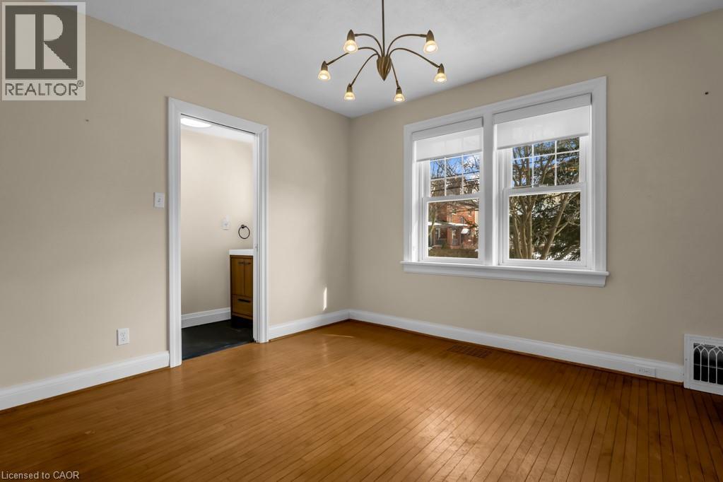 10 Robinson Street S, Grimsby, Ontario  L3M 3C4 - Photo 11 - 40800159