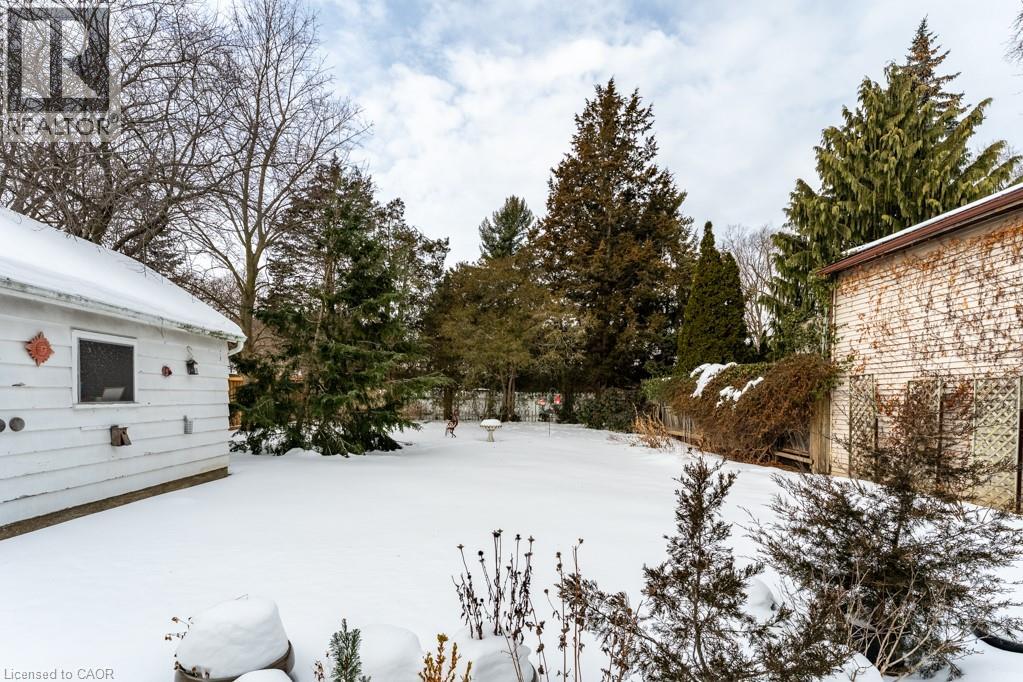 10 Robinson Street S, Grimsby, Ontario  L3M 3C4 - Photo 26 - 40800159