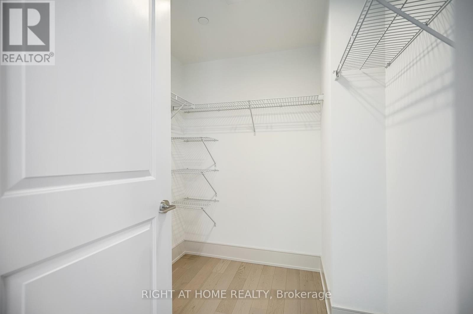 Lph-10 - 50 Wellesley Street E, Toronto, Ontario  M4Y 1G2 - Photo 12 - C12777056
