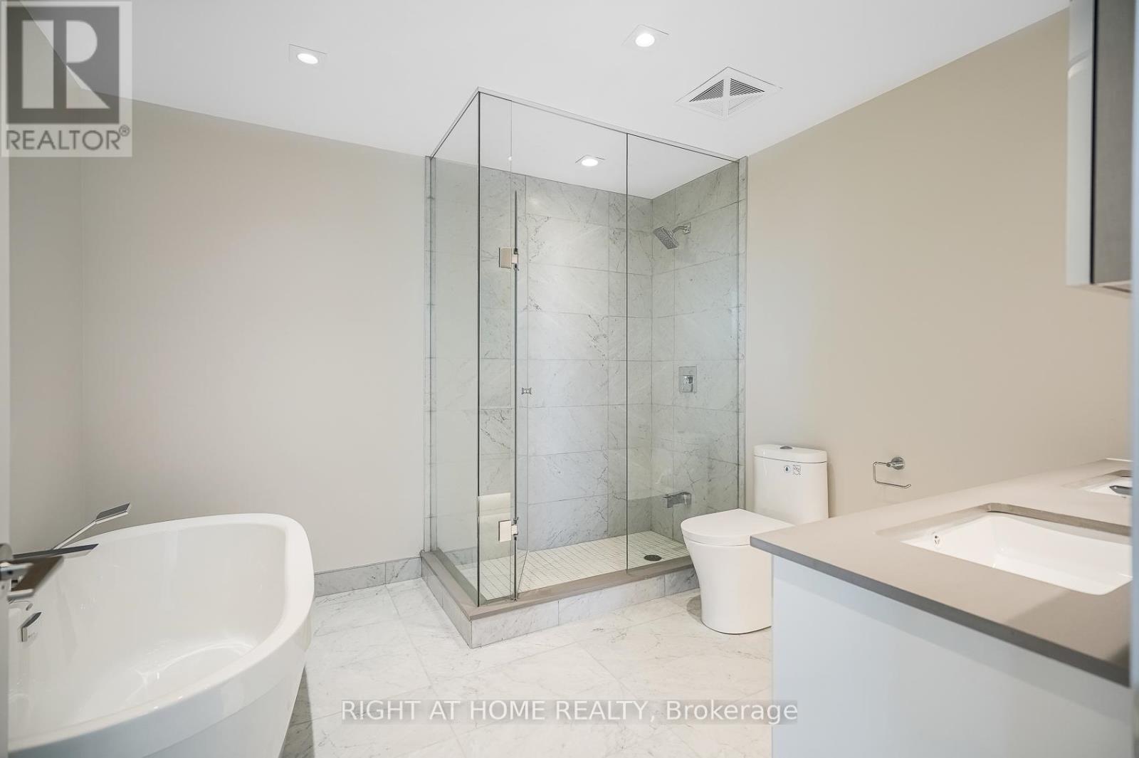 Lph-10 - 50 Wellesley Street E, Toronto, Ontario  M4Y 1G2 - Photo 13 - C12777056