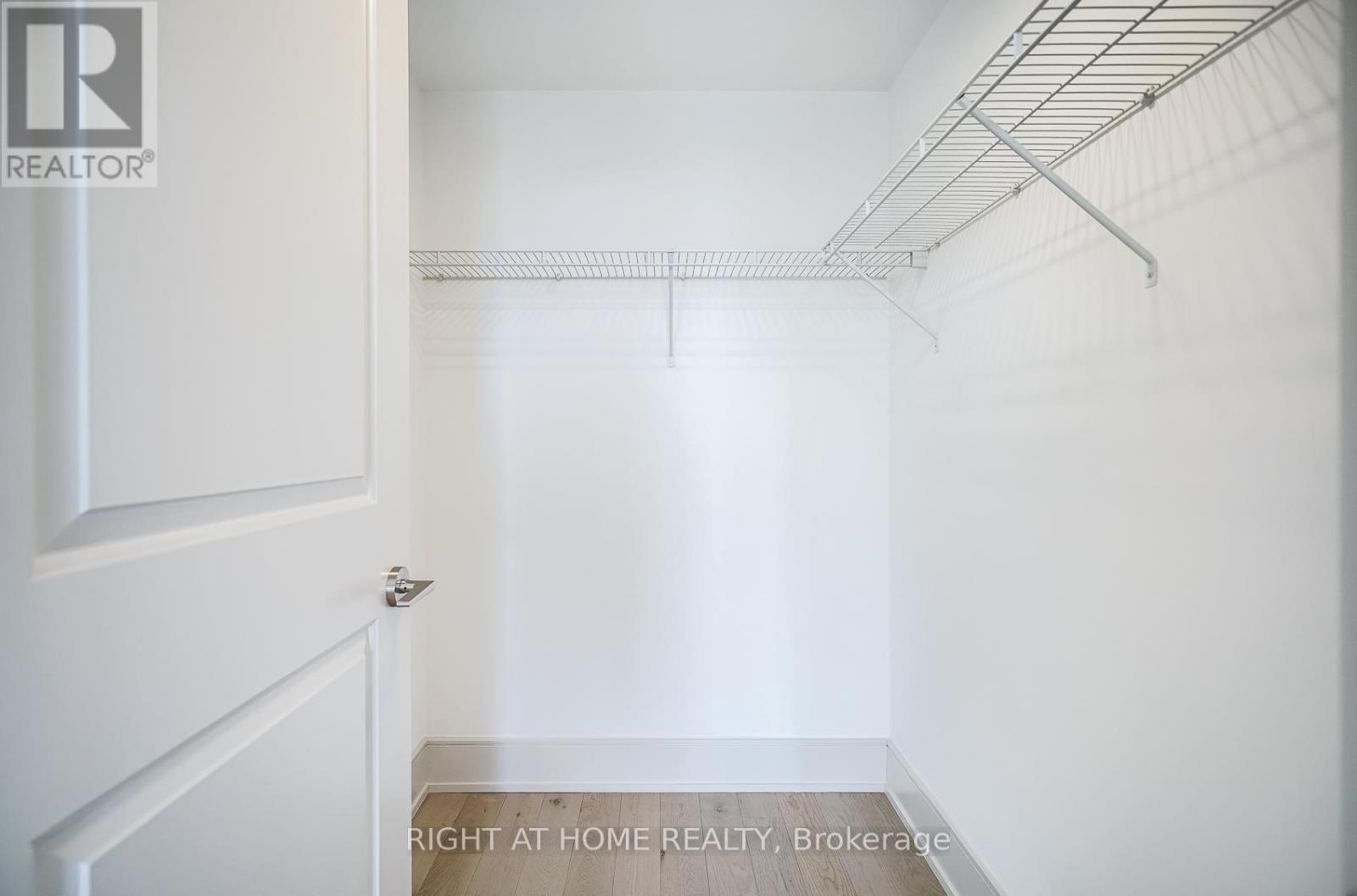 Lph-10 - 50 Wellesley Street E, Toronto, Ontario  M4Y 1G2 - Photo 18 - C12777056